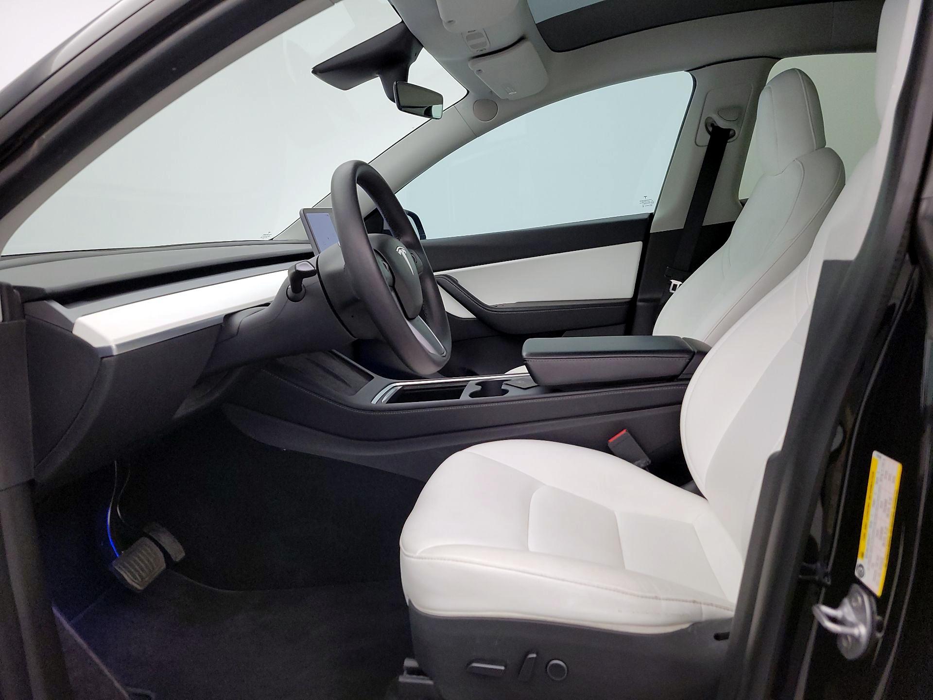 Thumbnail: 2021 Tesla Model Y - 11