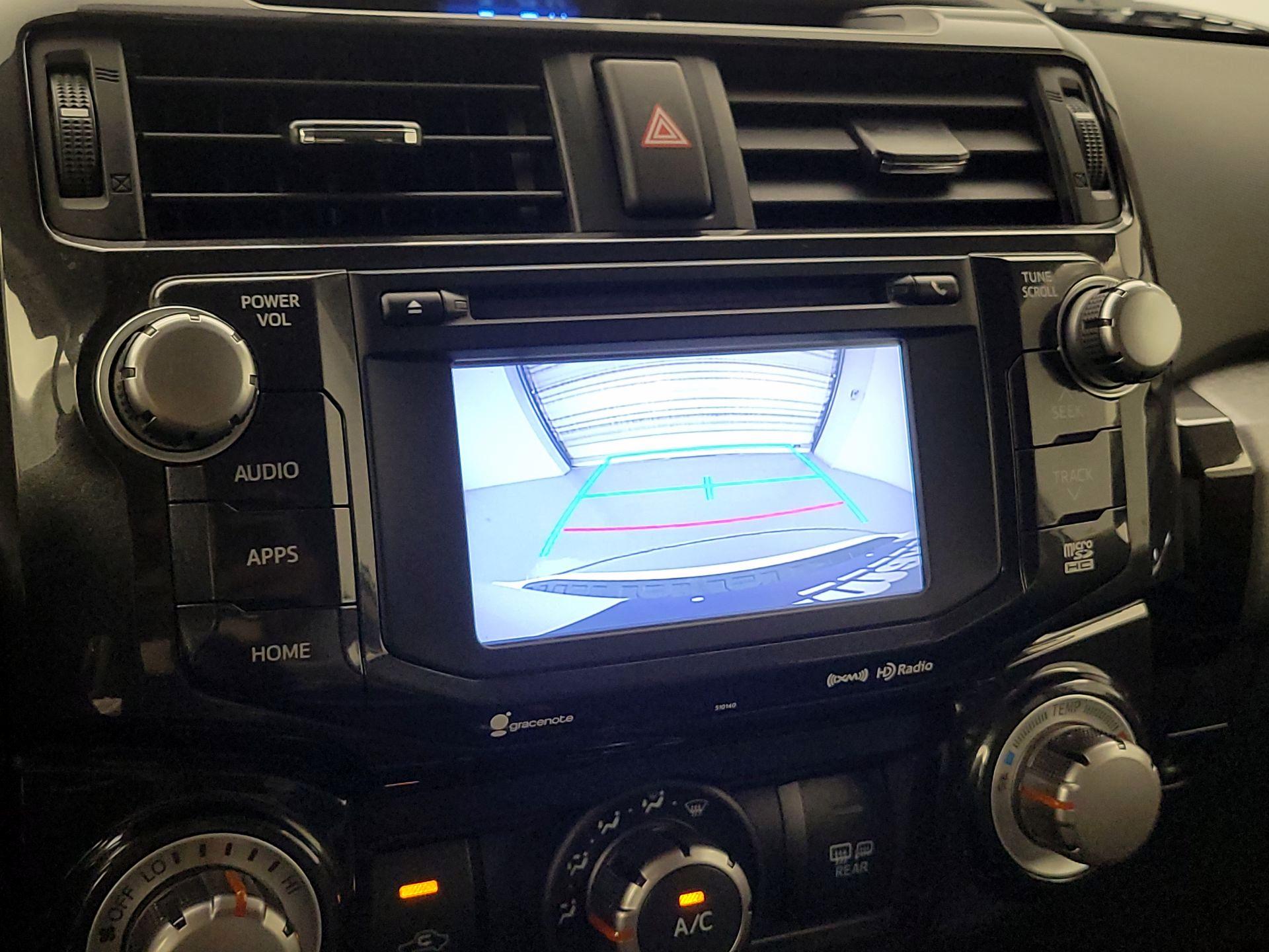 Thumbnail: 2016 Toyota 4Runner - 14