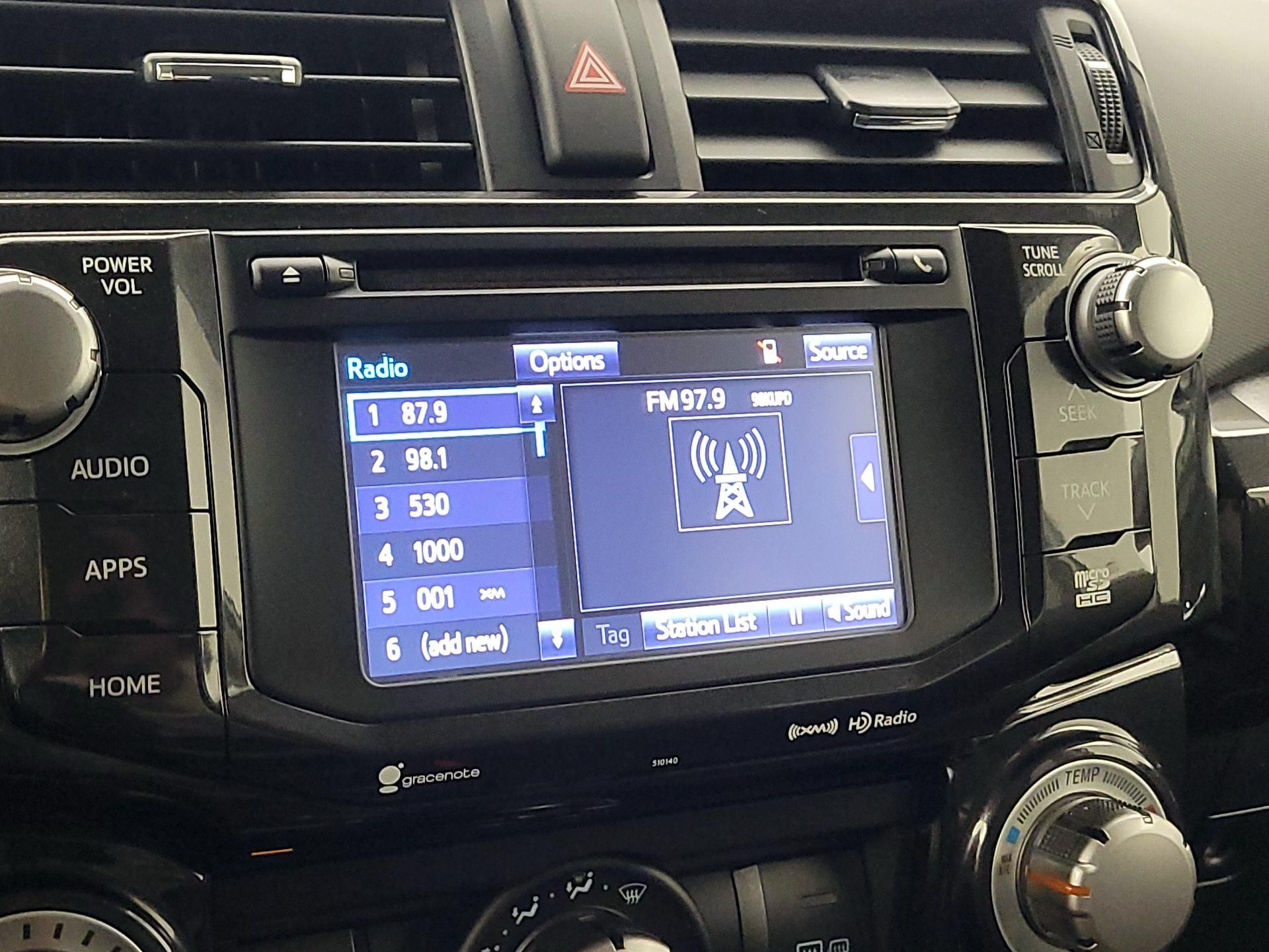 Thumbnail: 2016 Toyota 4Runner - 15