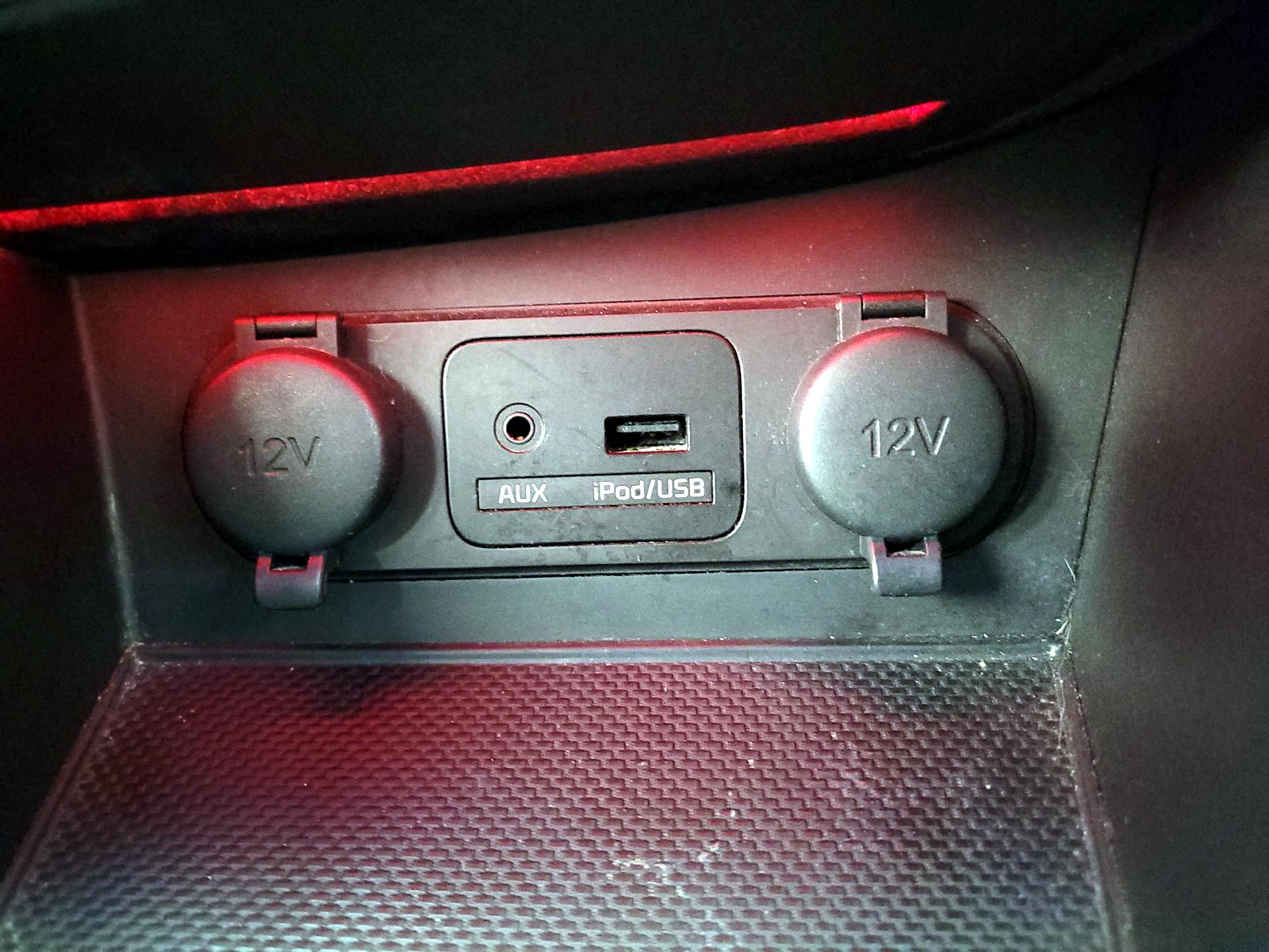 Thumbnail: 2014 Kia Optima - 19