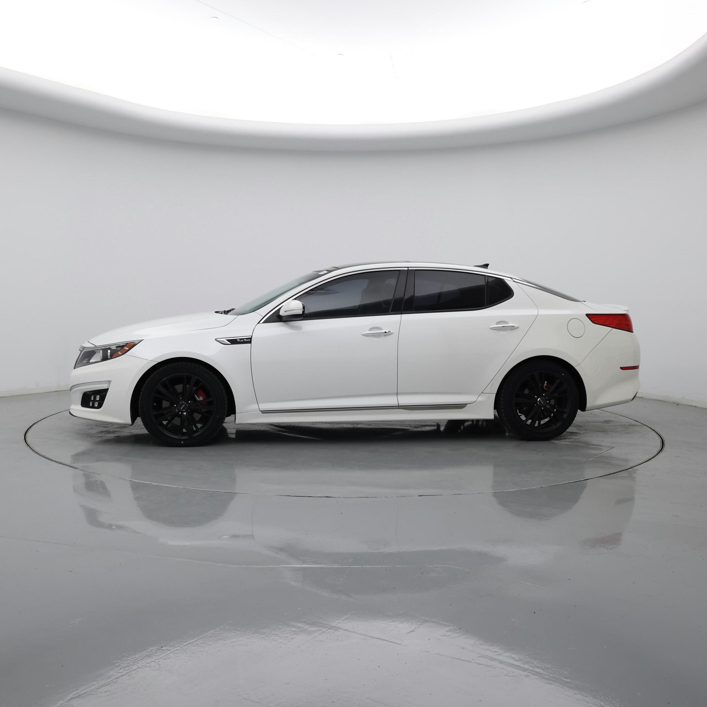 Thumbnail: 2014 Kia Optima - 3