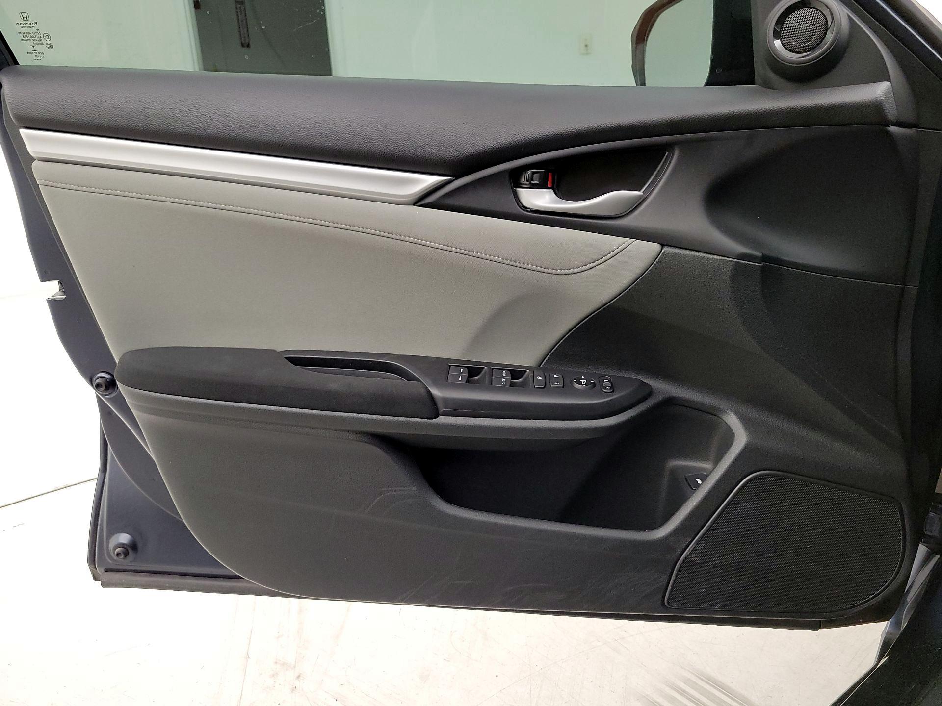 Thumbnail: 2020 Honda Civic - 12