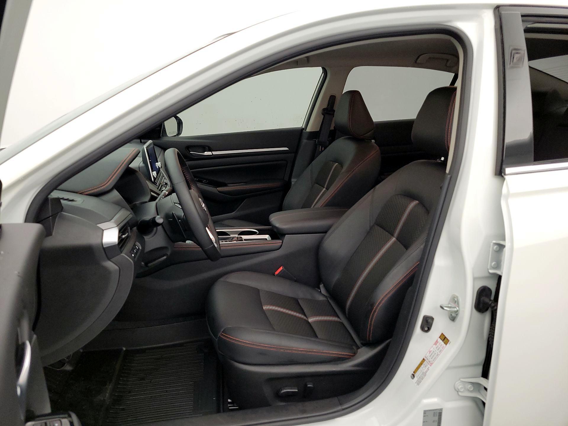 Thumbnail: 2025 Nissan Altima - 11