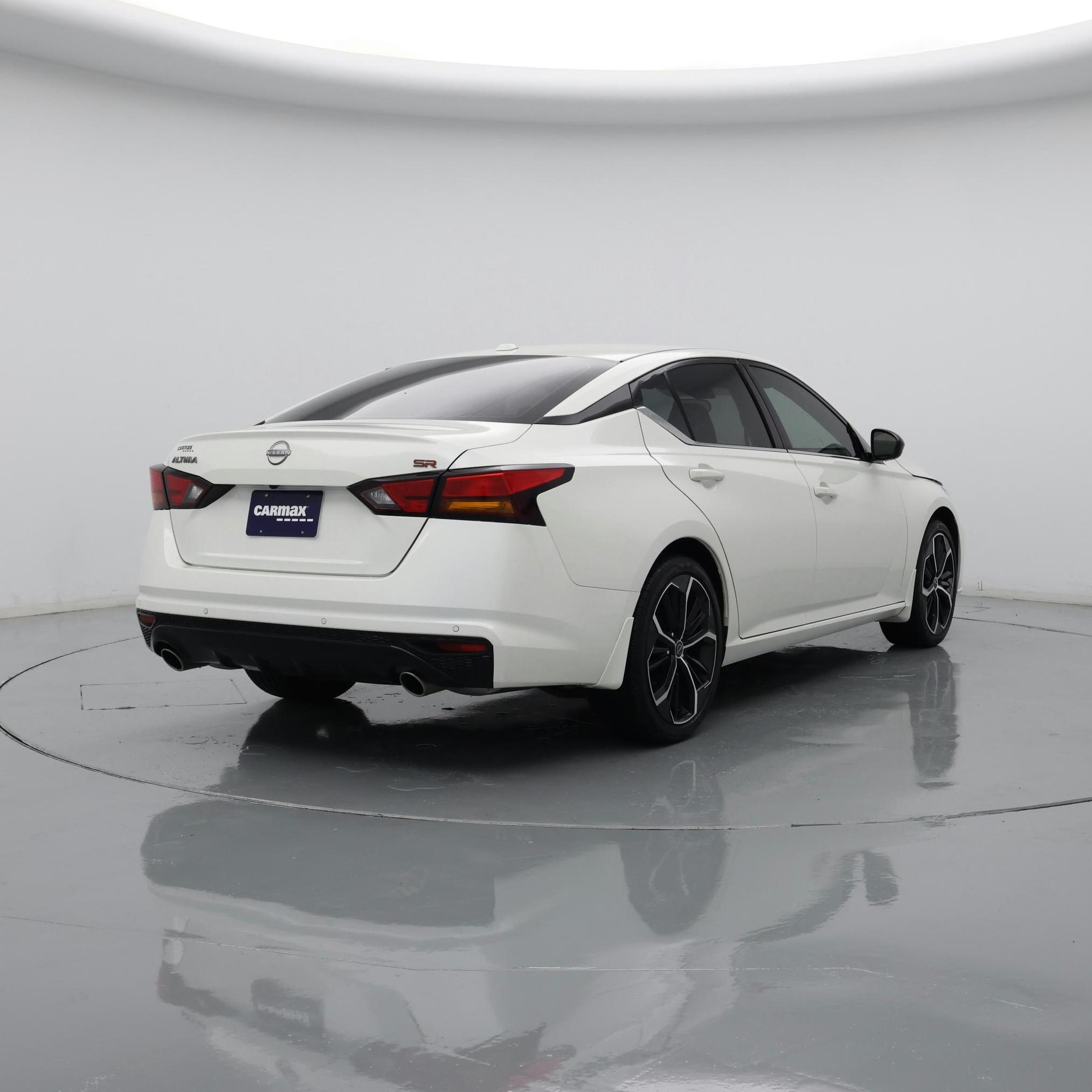 Thumbnail: 2025 Nissan Altima - 8