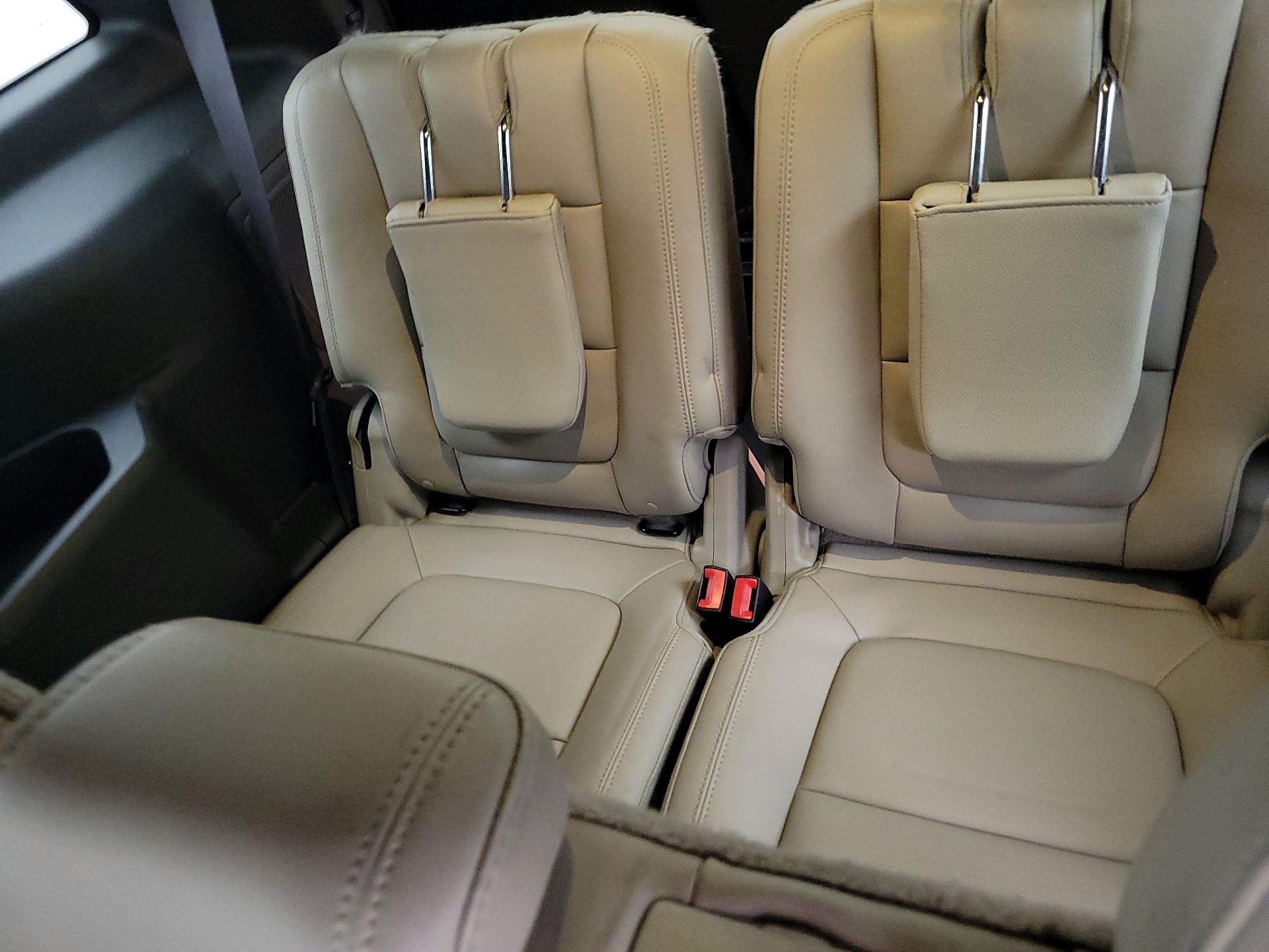 Thumbnail: 2015 Ford Explorer - 20