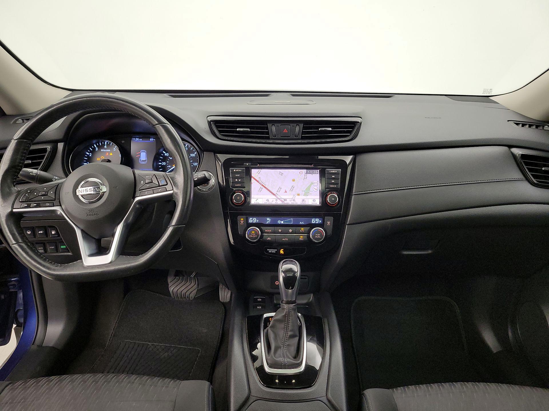 Thumbnail: 2019 Nissan Rogue - 9