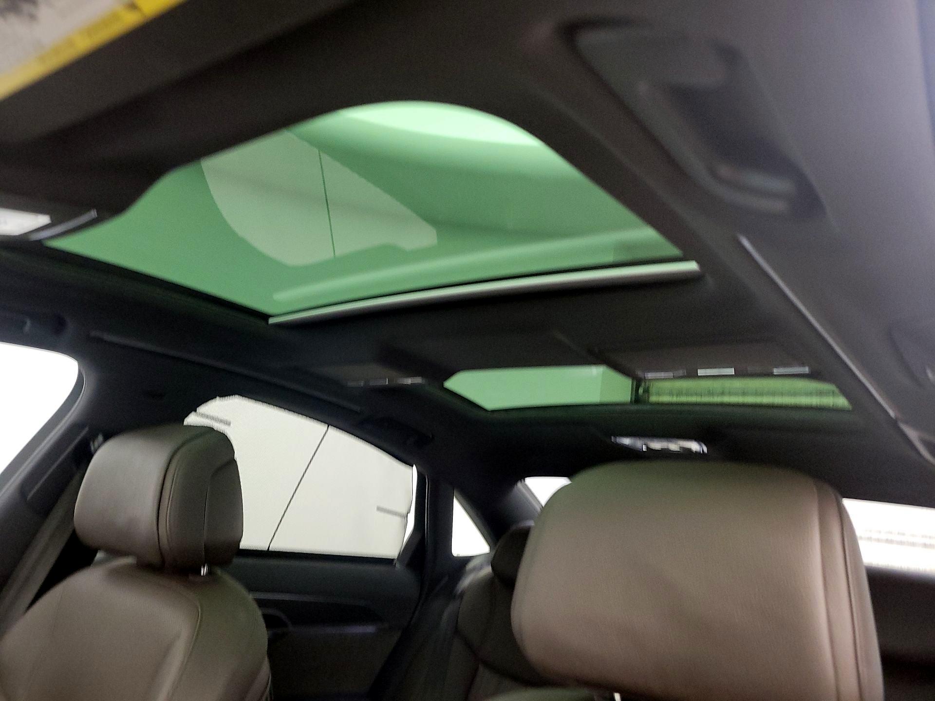 Thumbnail: 2019 Audi A8 - 20