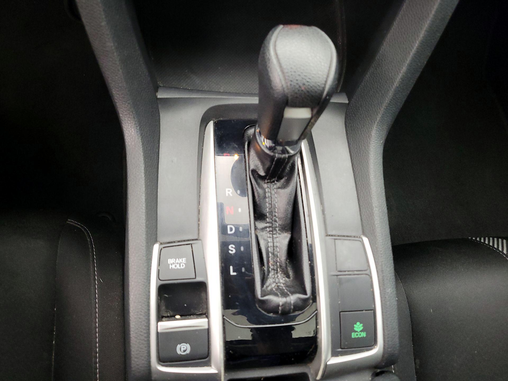 Thumbnail: 2016 Honda Civic - 17