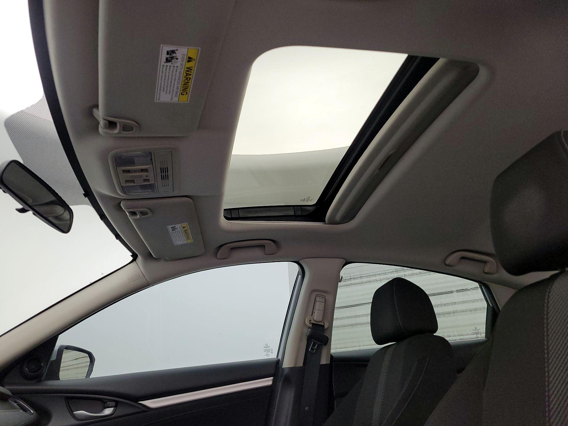 Thumbnail: 2016 Honda Civic - 19