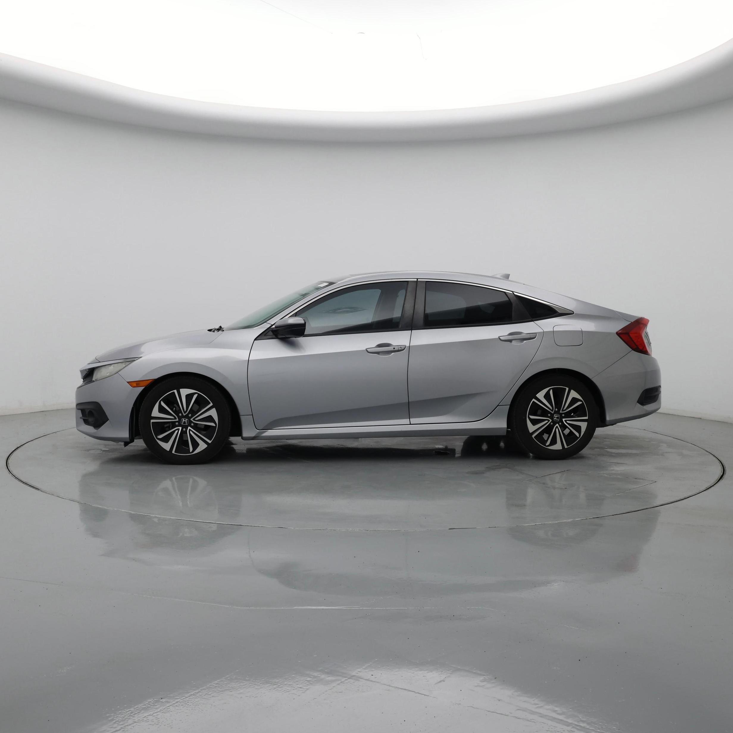 Thumbnail: 2016 Honda Civic - 3