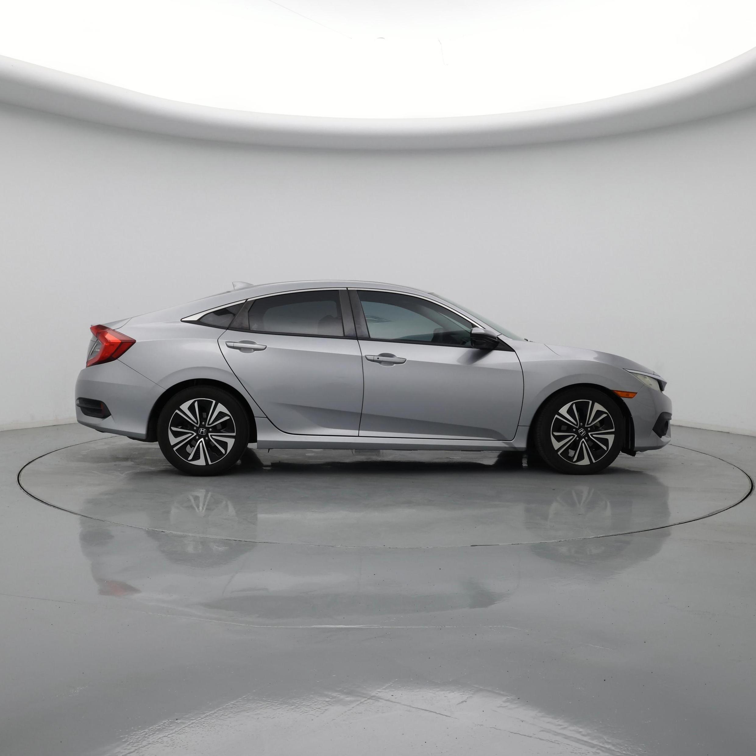 Thumbnail: 2016 Honda Civic - 7