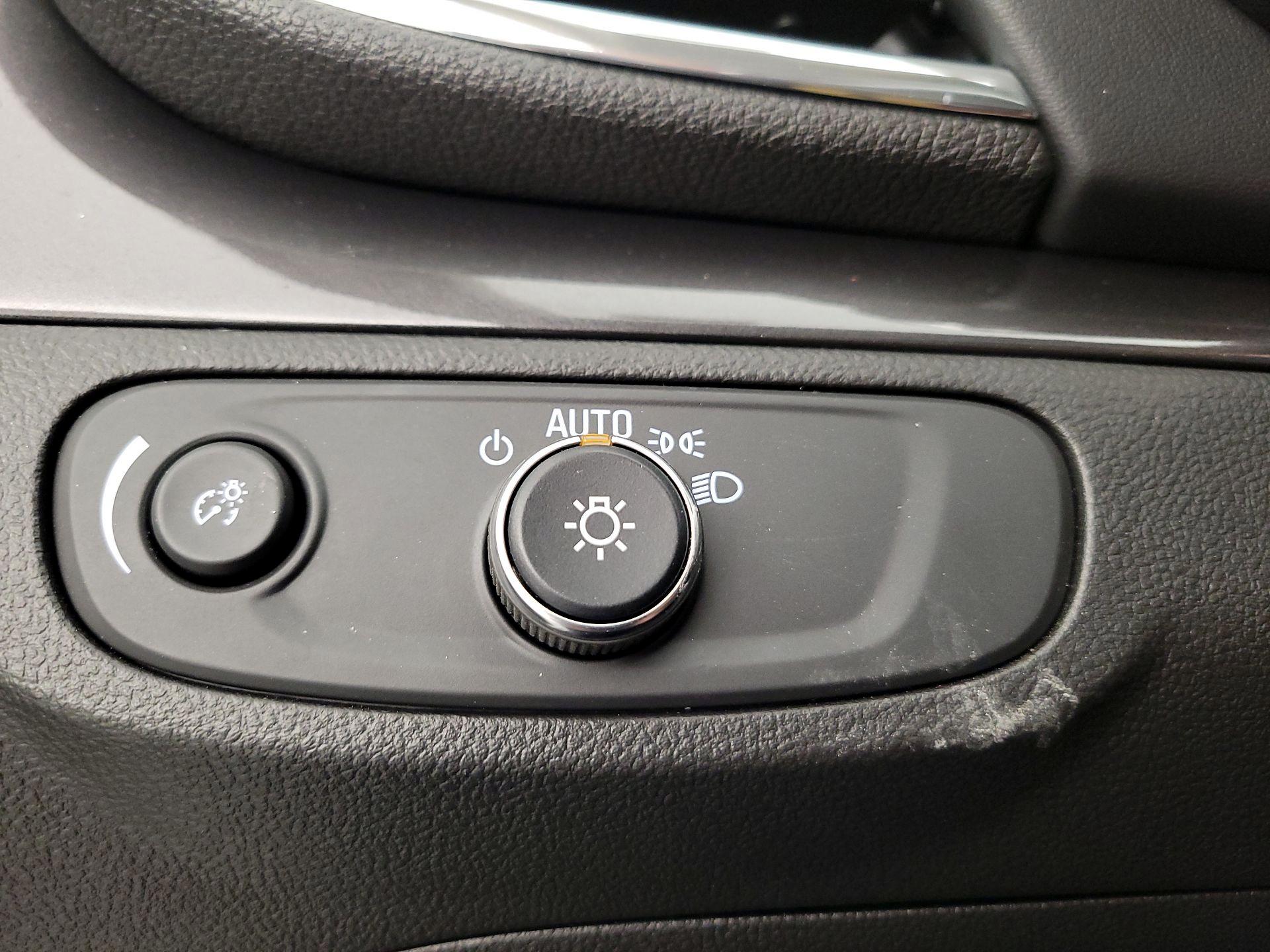 Thumbnail: 2019 Buick Encore - 13