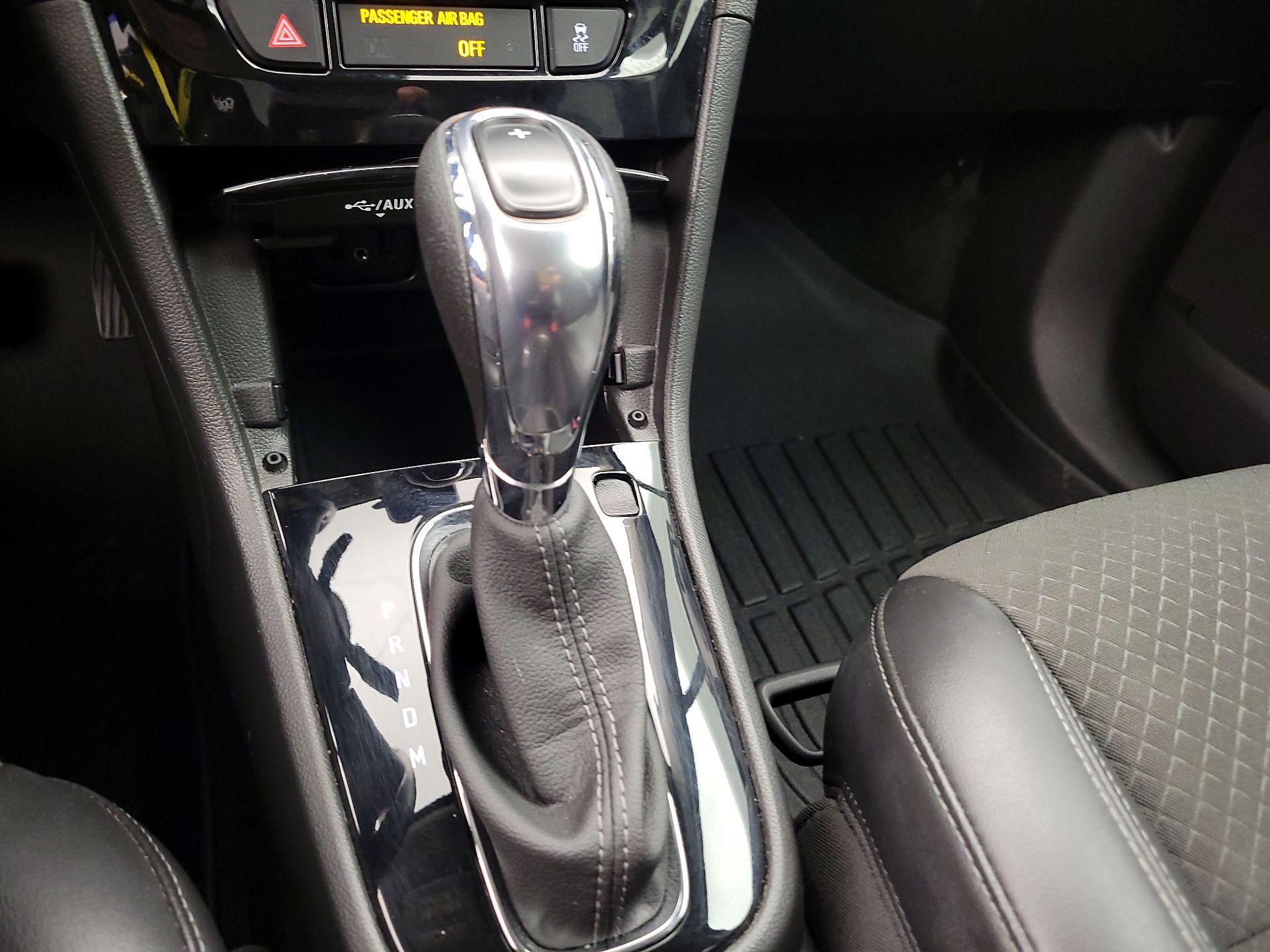 Thumbnail: 2019 Buick Encore - 17