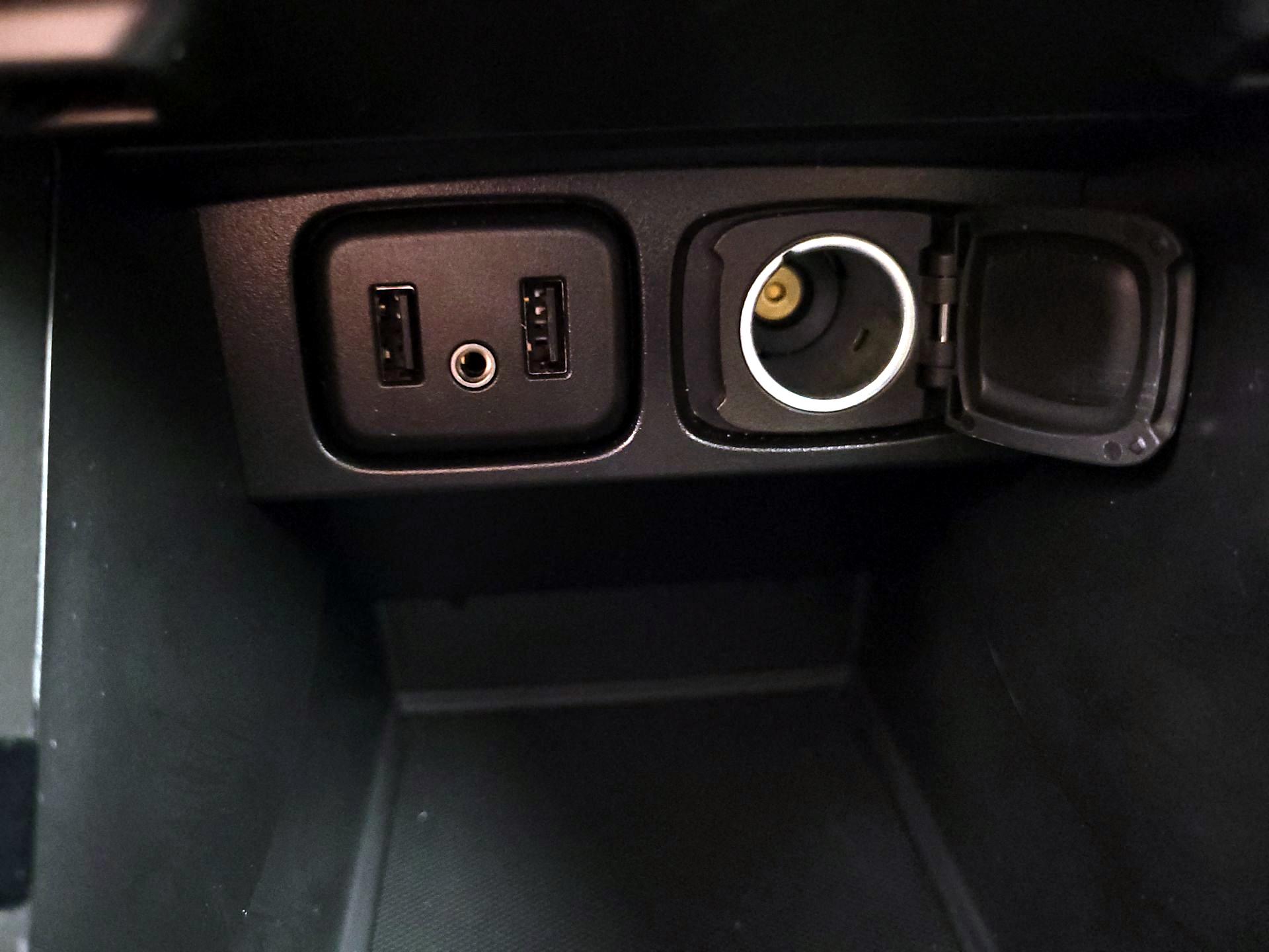 Thumbnail: 2019 Buick Encore - 18