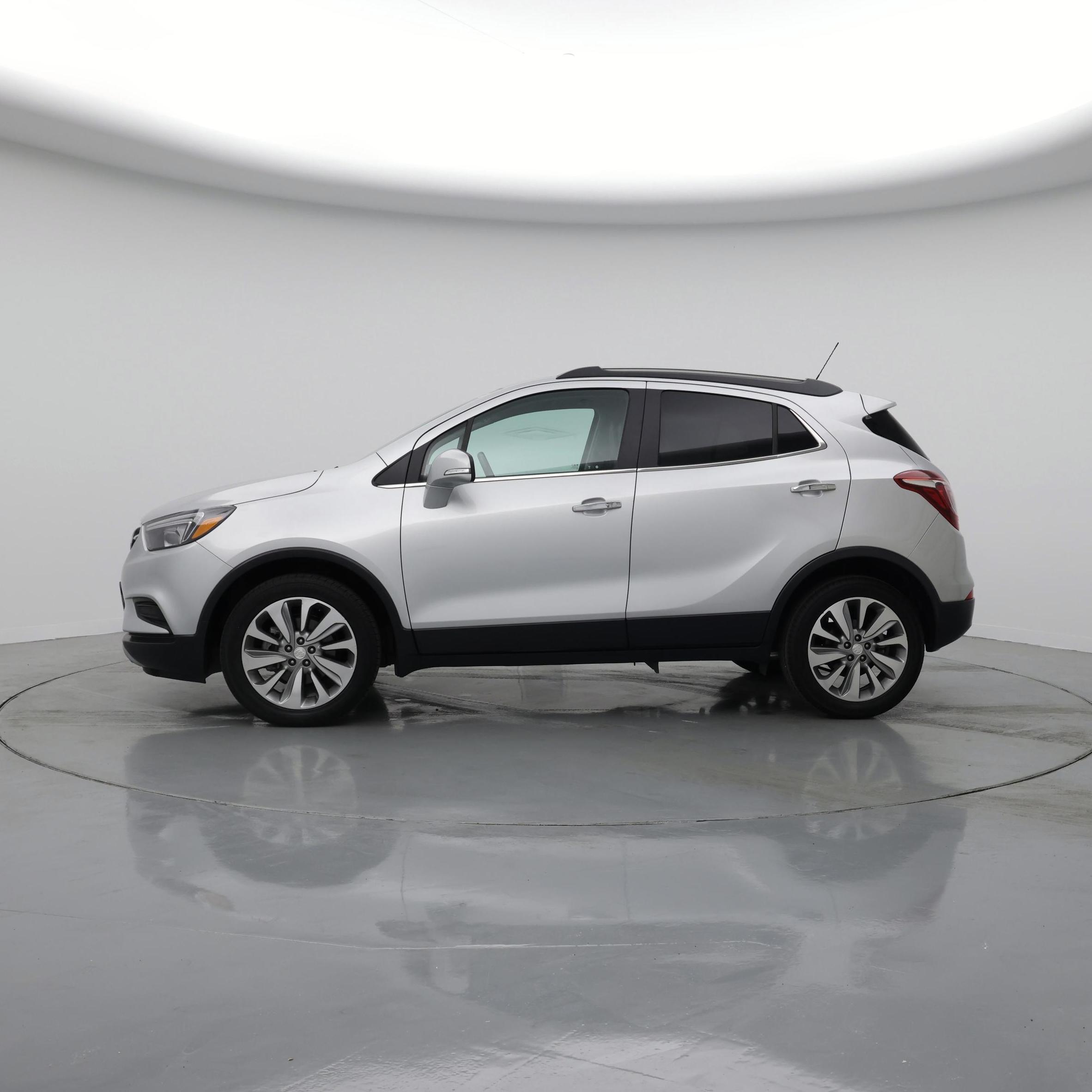 Thumbnail: 2019 Buick Encore - 3