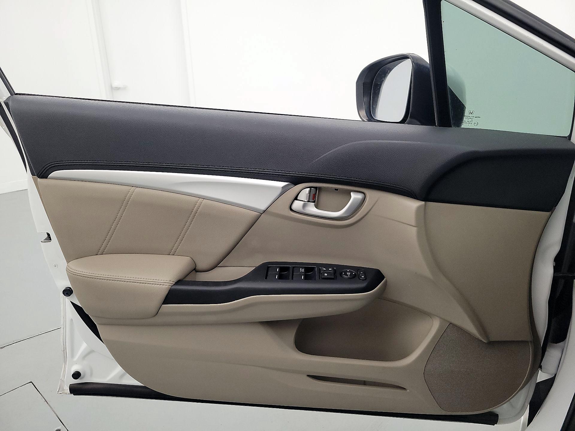 Thumbnail: 2015 Honda Civic - 12