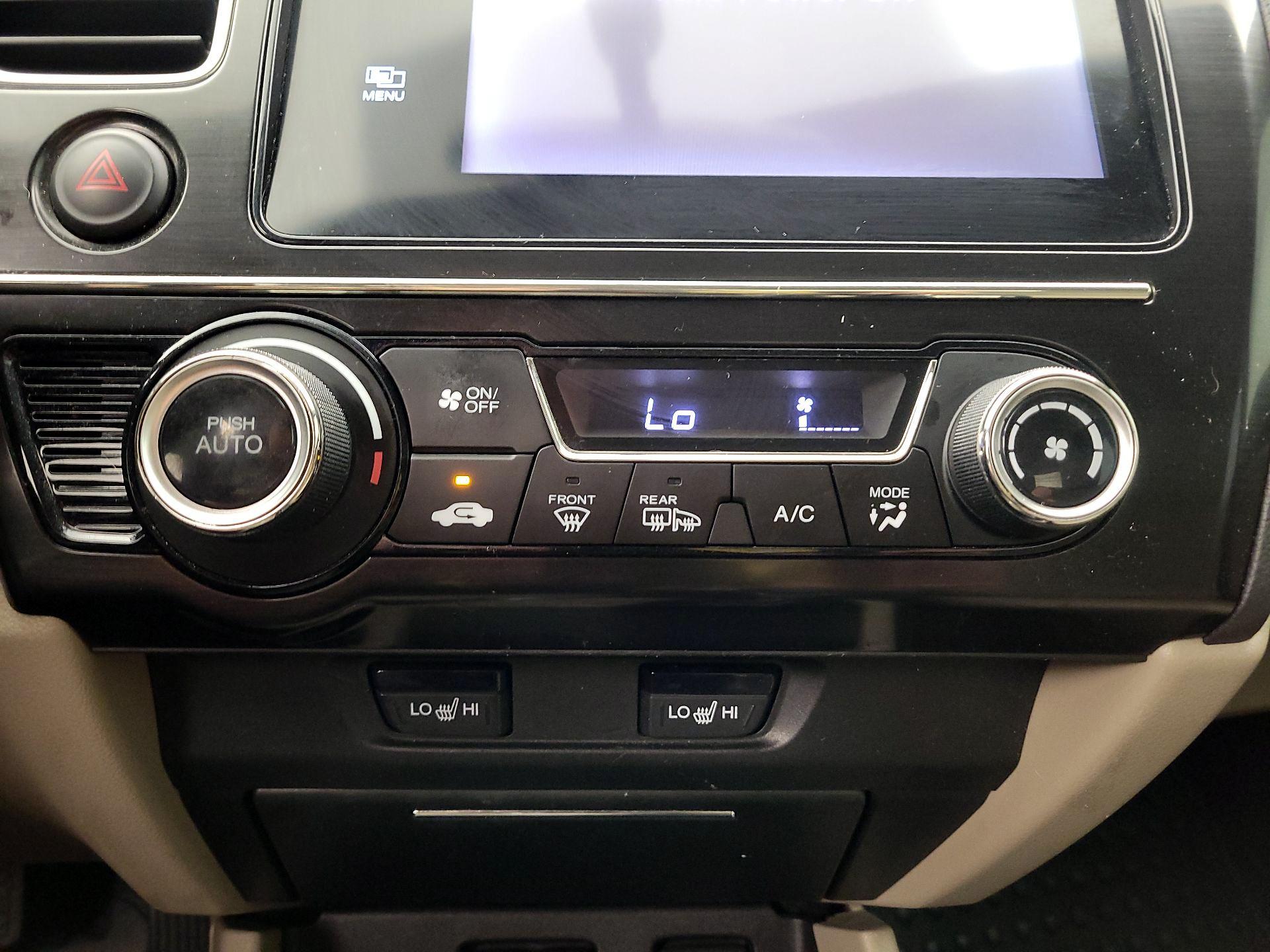 Thumbnail: 2015 Honda Civic - 16