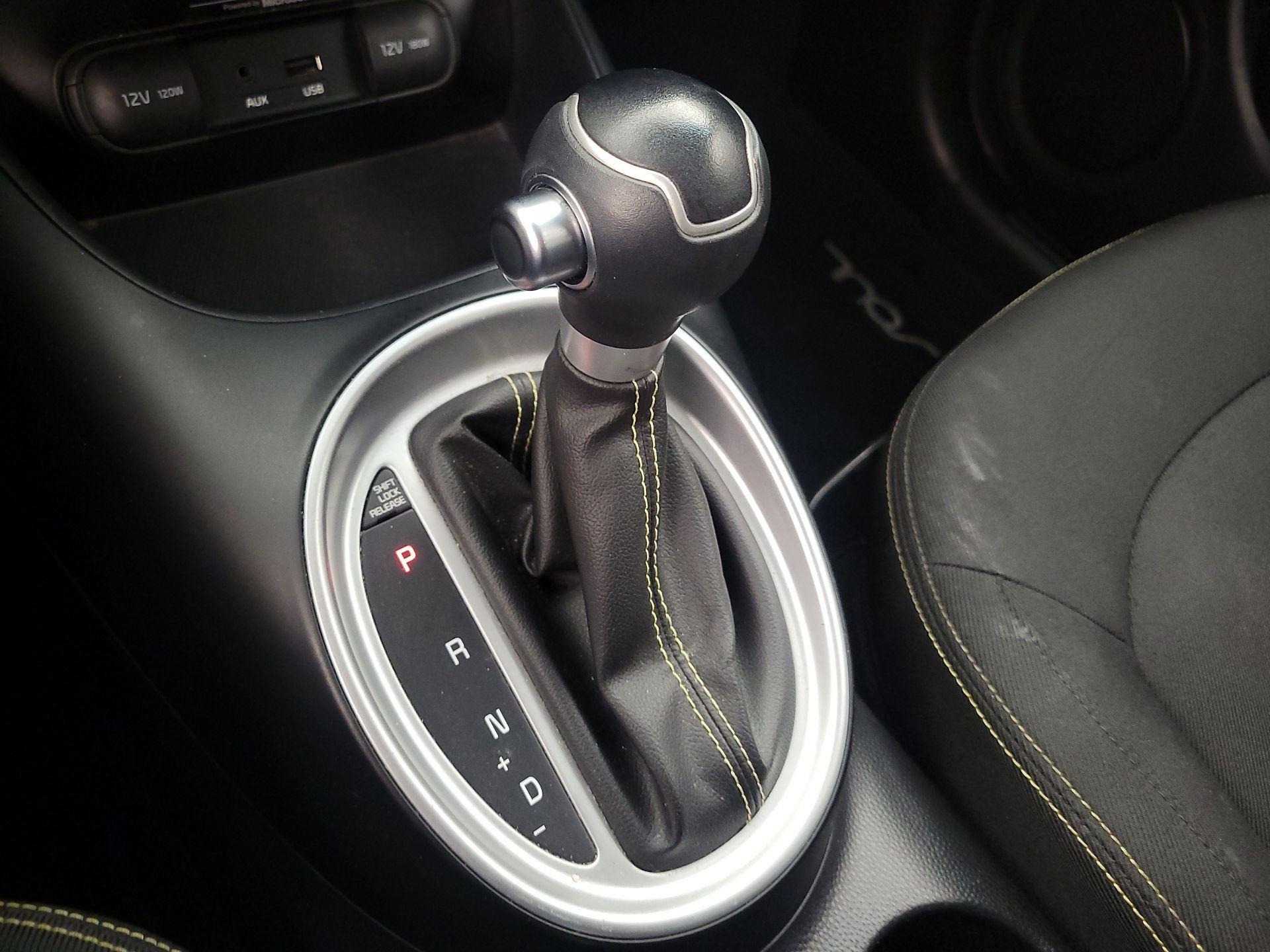 Thumbnail: 2014 Kia Soul - 17