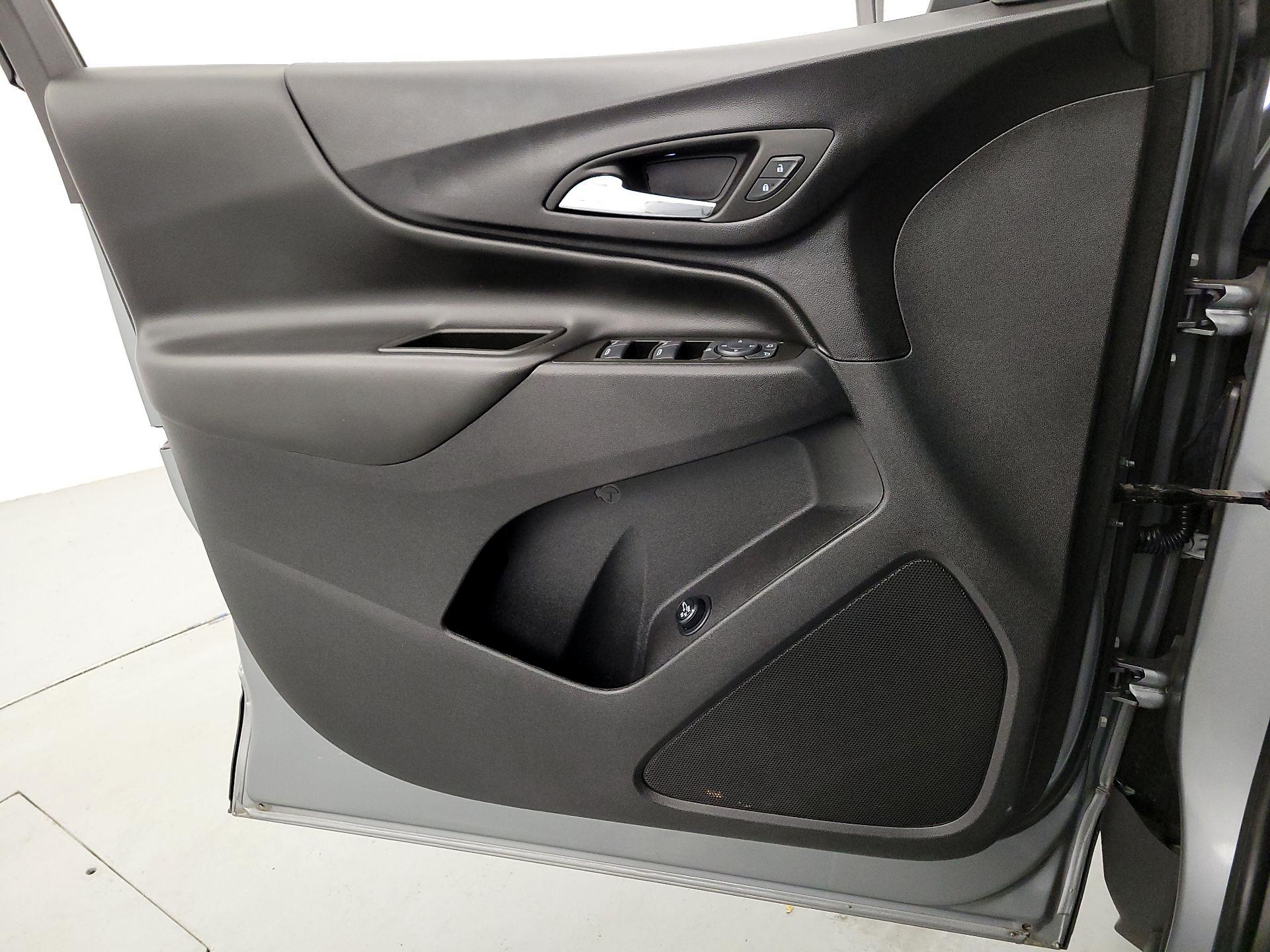 Thumbnail: 2024 Chevrolet Equinox - 12