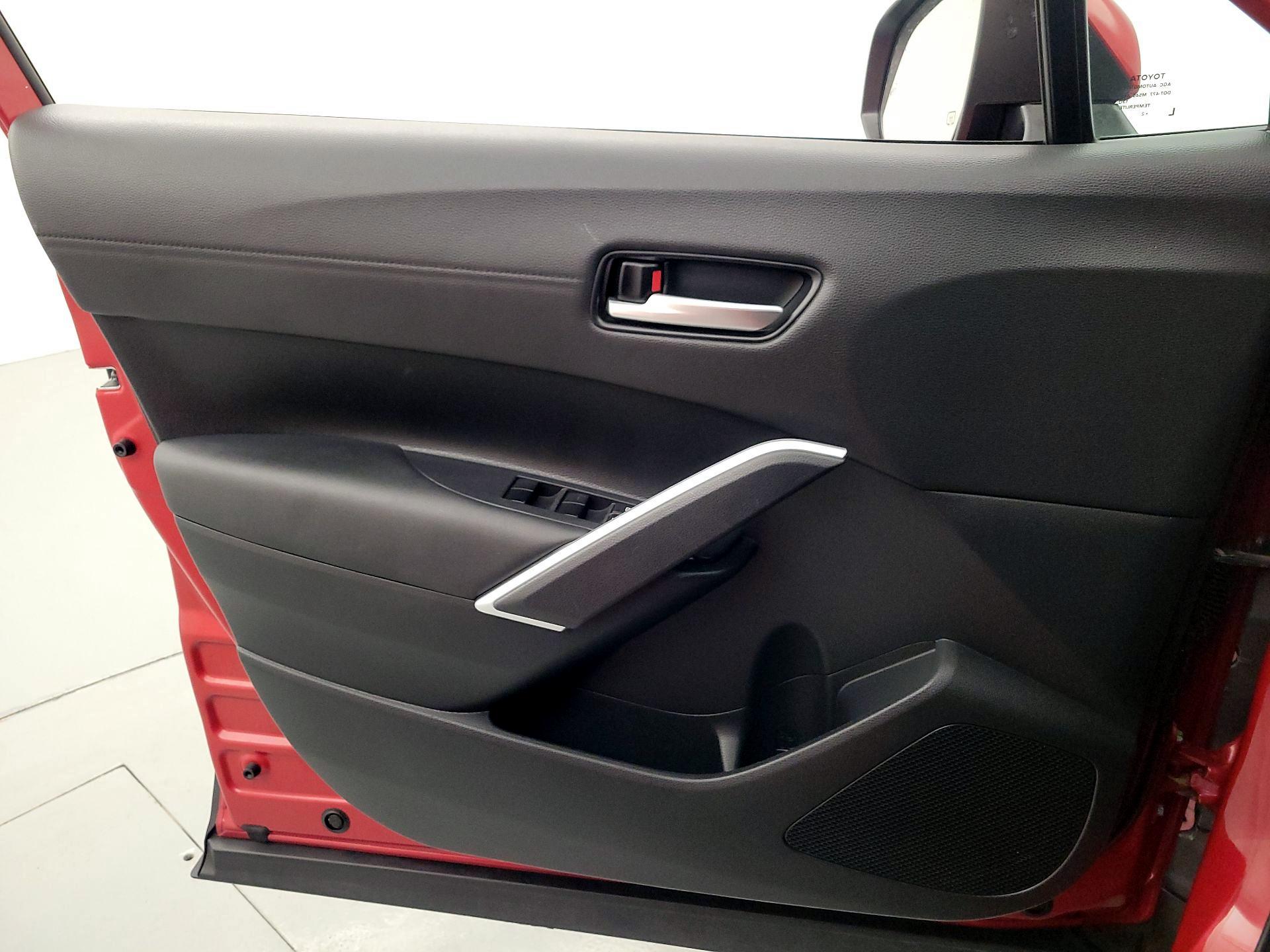 Thumbnail: 2023 Toyota Corolla Cross - 12