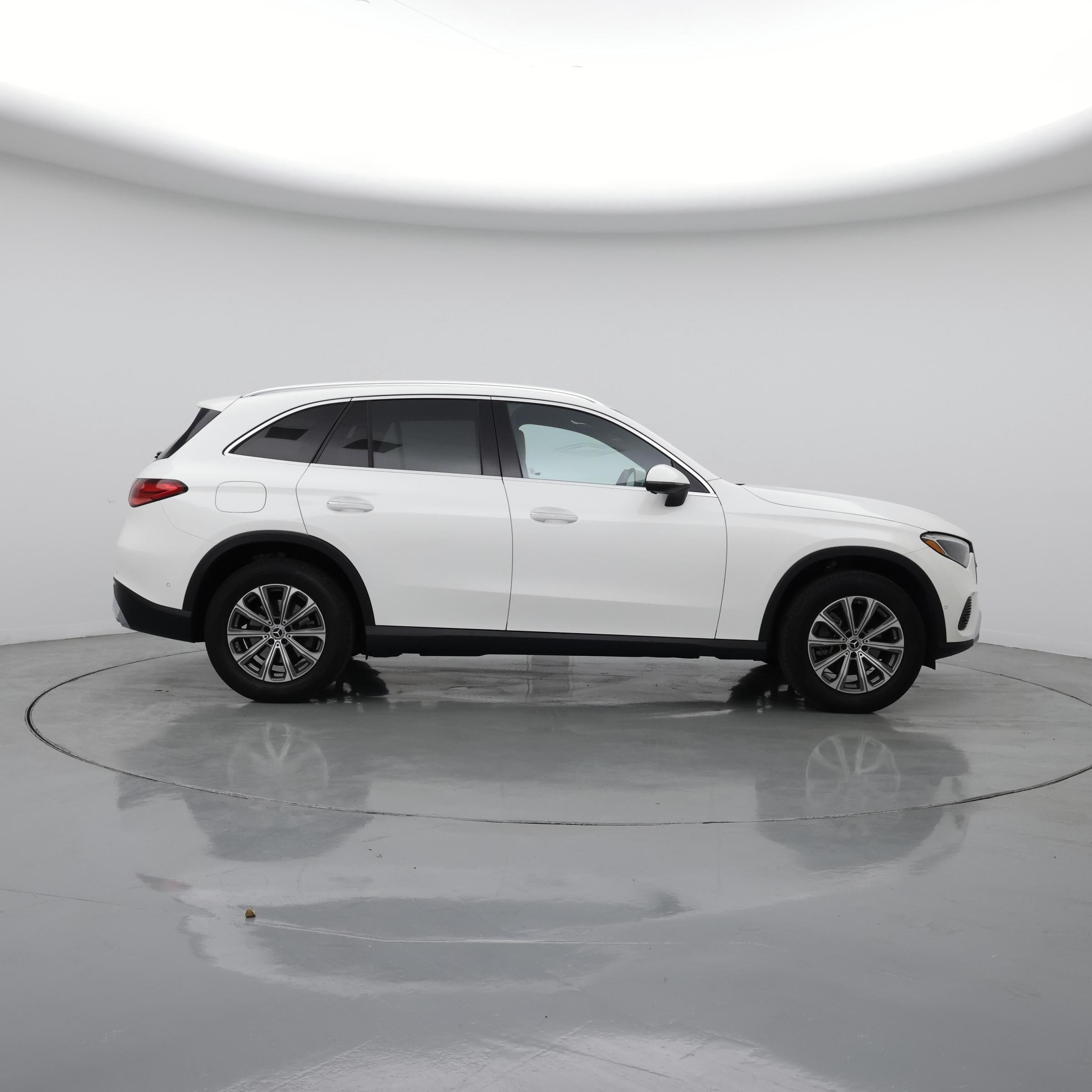 Thumbnail: 2023 Mercedes-Benz GLC - 7