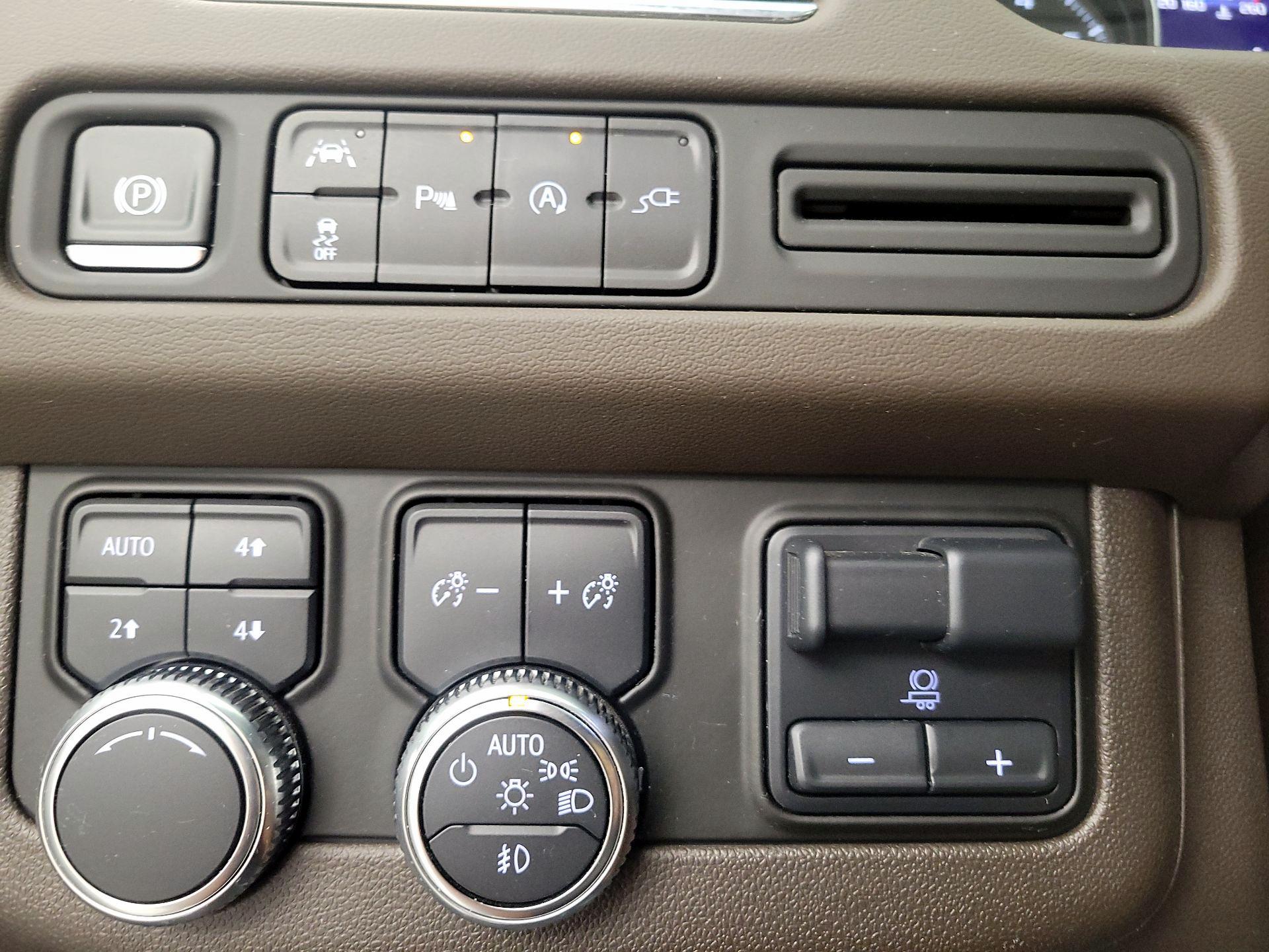 Thumbnail: 2021 GMC Yukon - 13