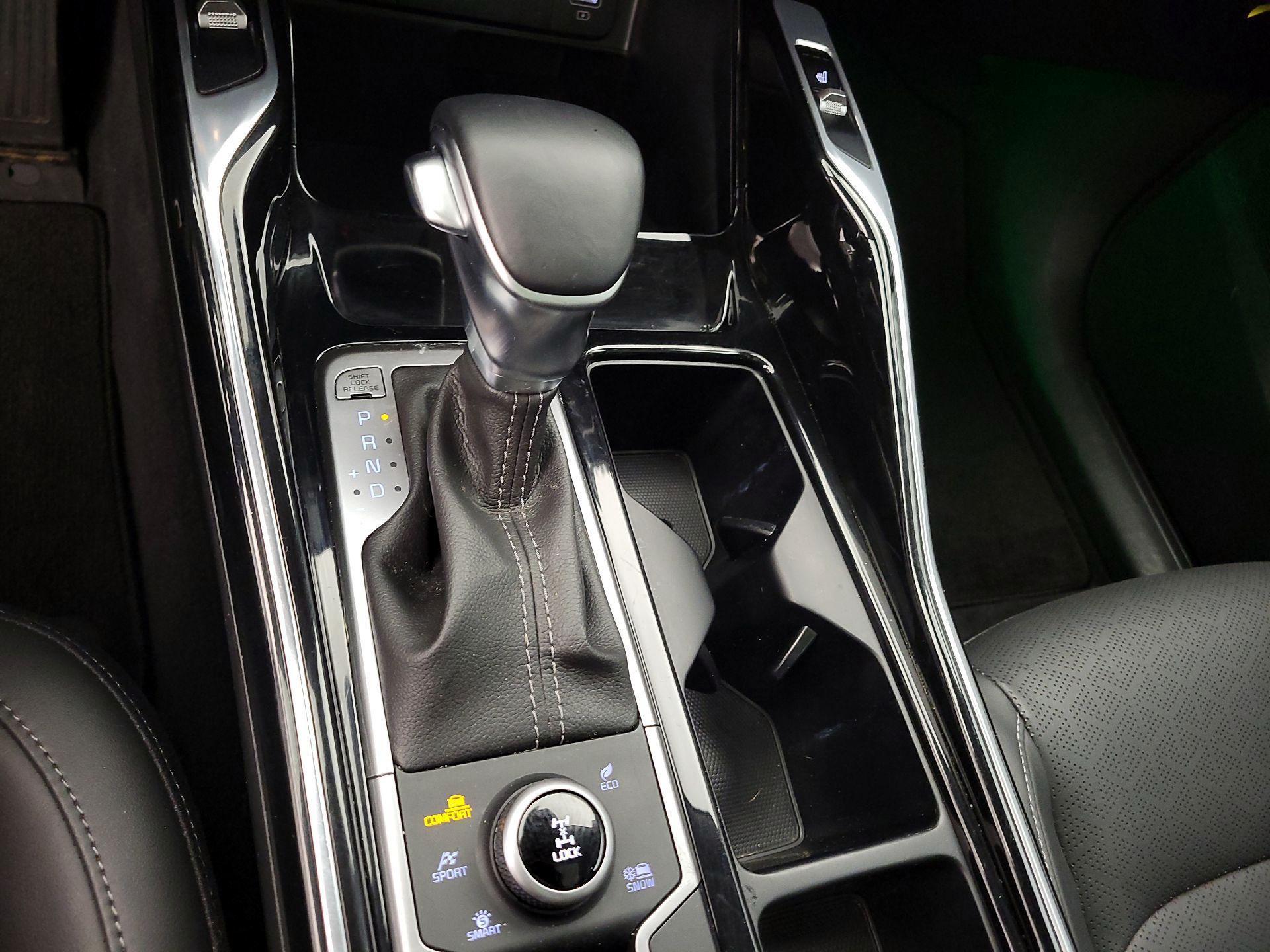 Thumbnail: 2023 Kia Sorento - 18