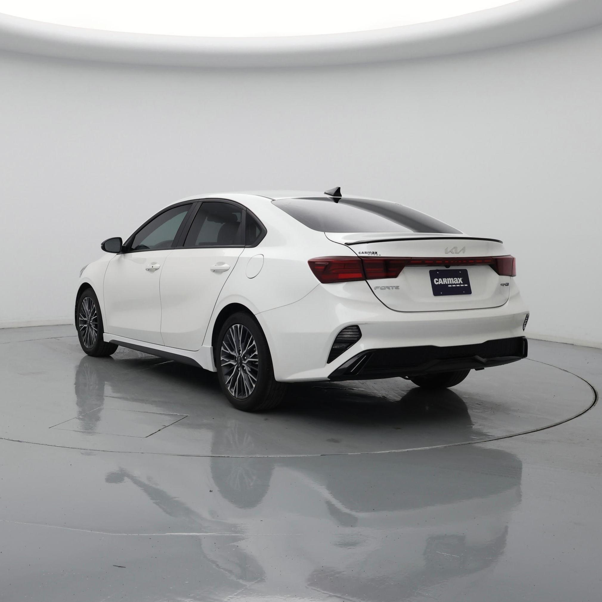 Thumbnail: 2023 Kia Forte - 2