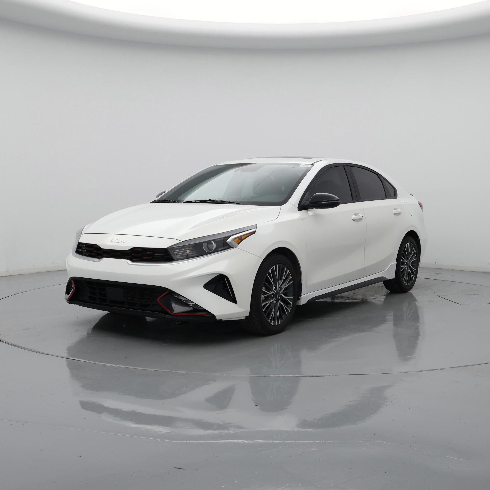 Thumbnail: 2023 Kia Forte - 4