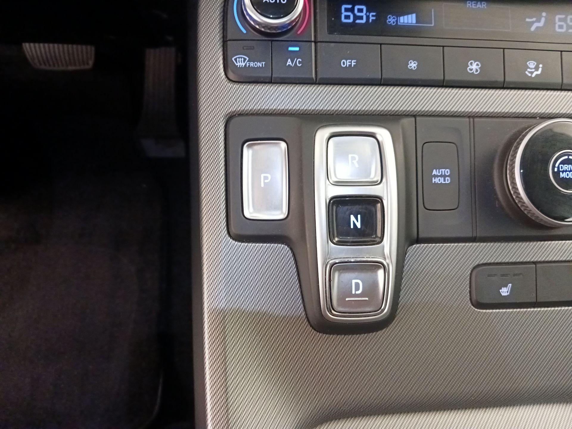 Thumbnail: 2023 Hyundai Palisade - 18