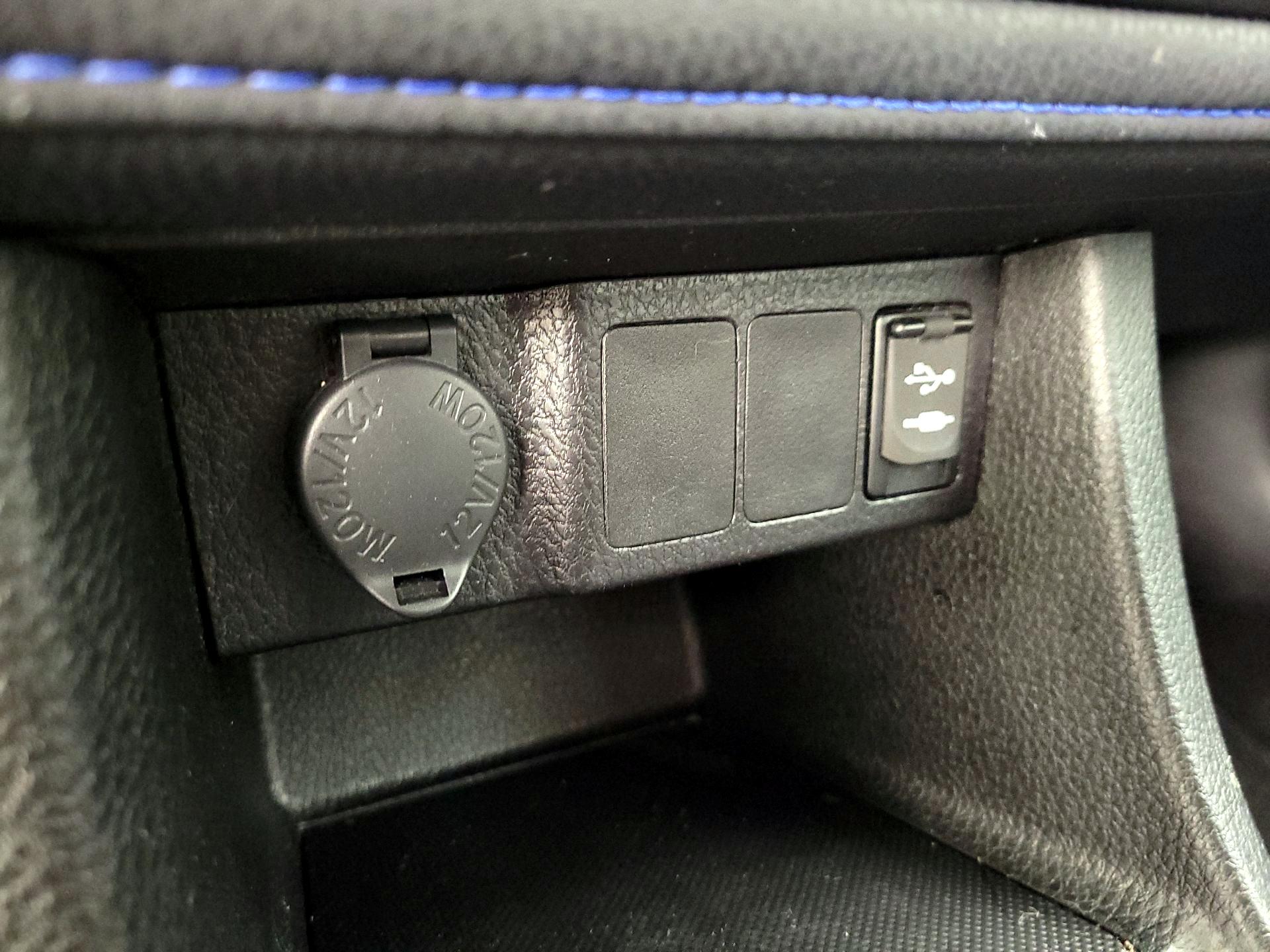 Thumbnail: 2019 Toyota Corolla - 18