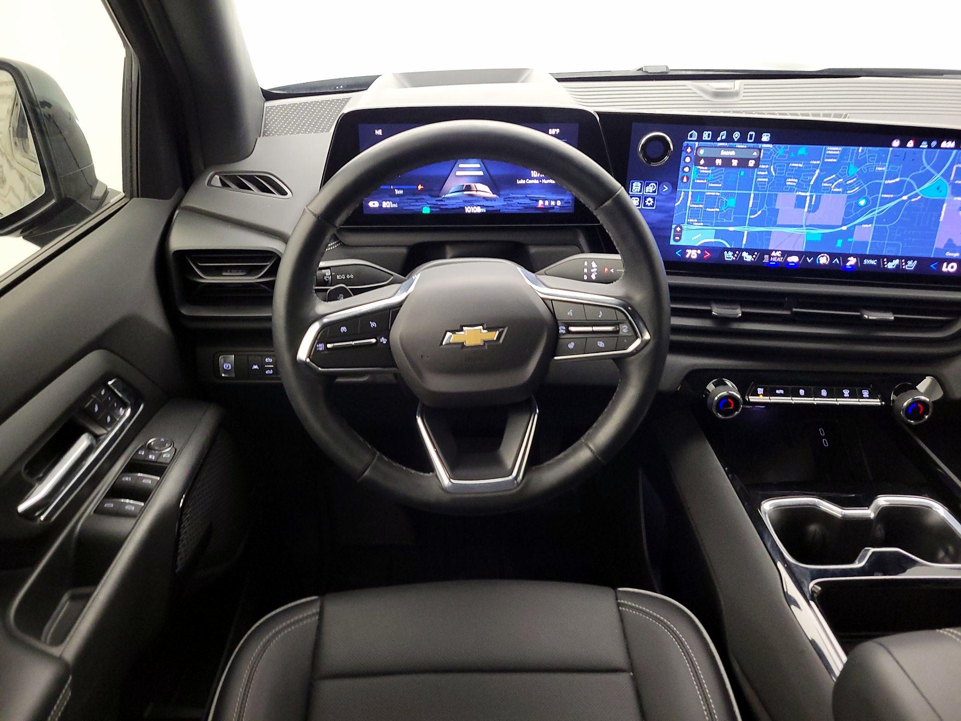 Thumbnail: 2025 Chevrolet Silverado EV - 10