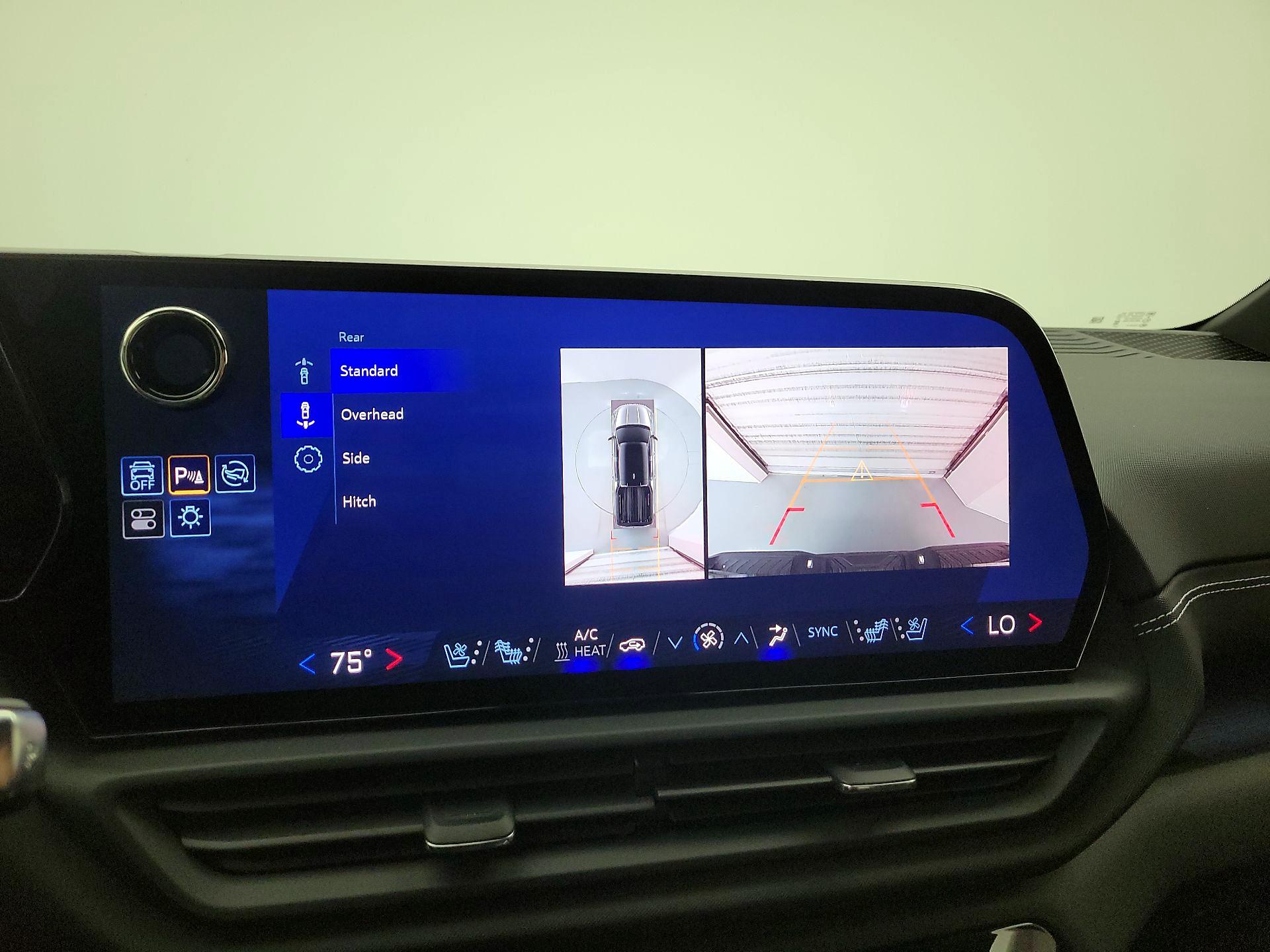 Thumbnail: 2025 Chevrolet Silverado EV - 15