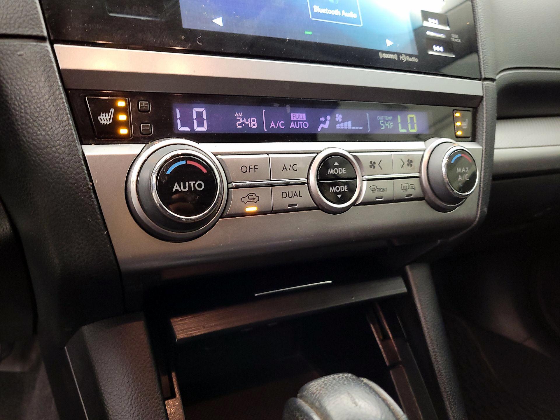 Thumbnail: 2015 Subaru Outback - 16