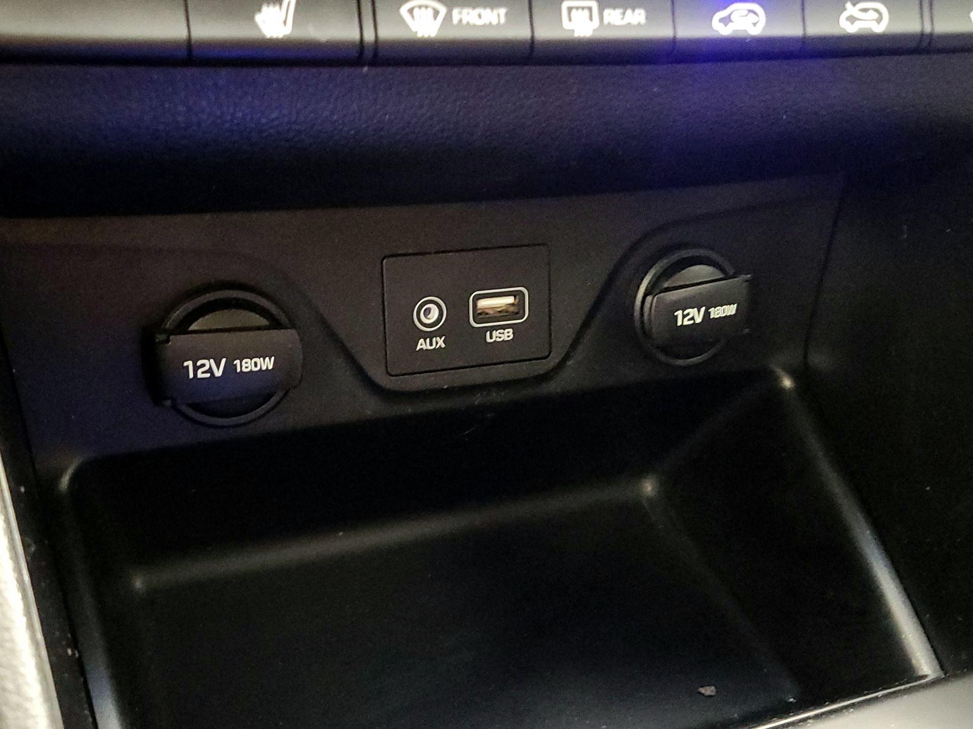 Thumbnail: 2021 Hyundai Tucson - 18