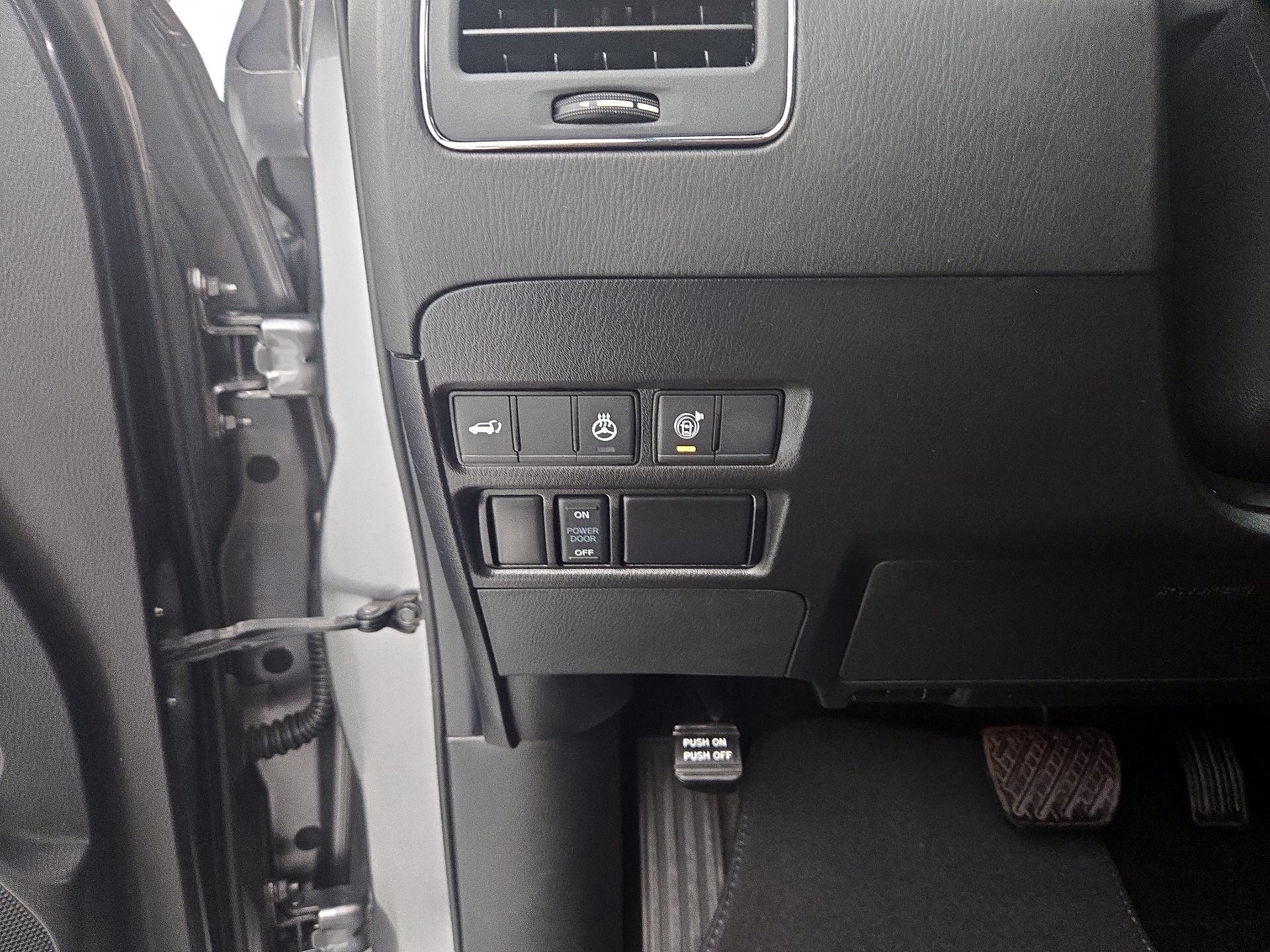 Thumbnail: 2023 Nissan Armada - 13