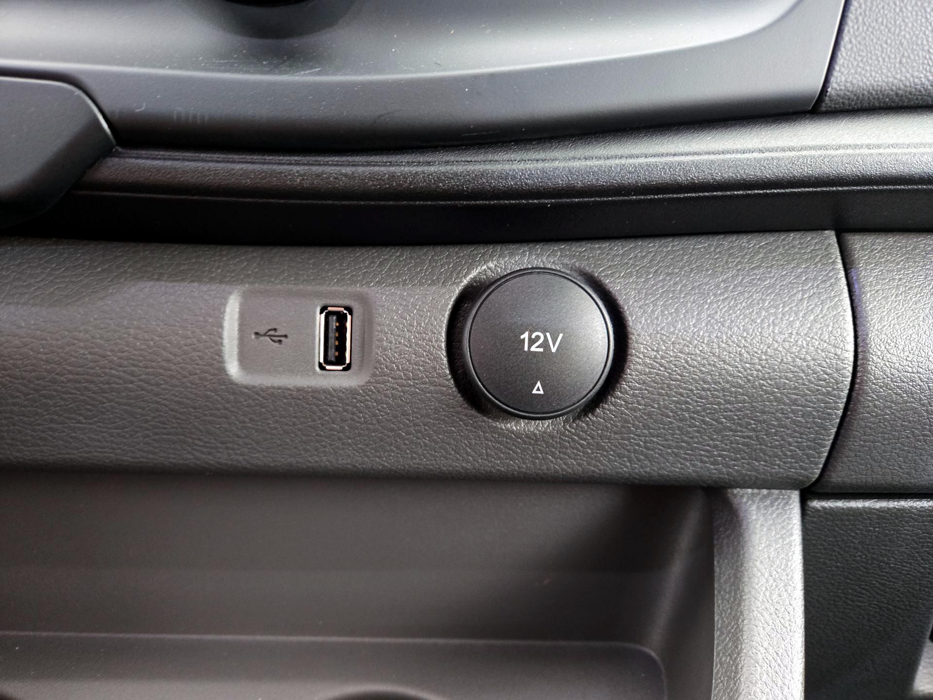 Thumbnail: 2024 Ford Transit Series - 18