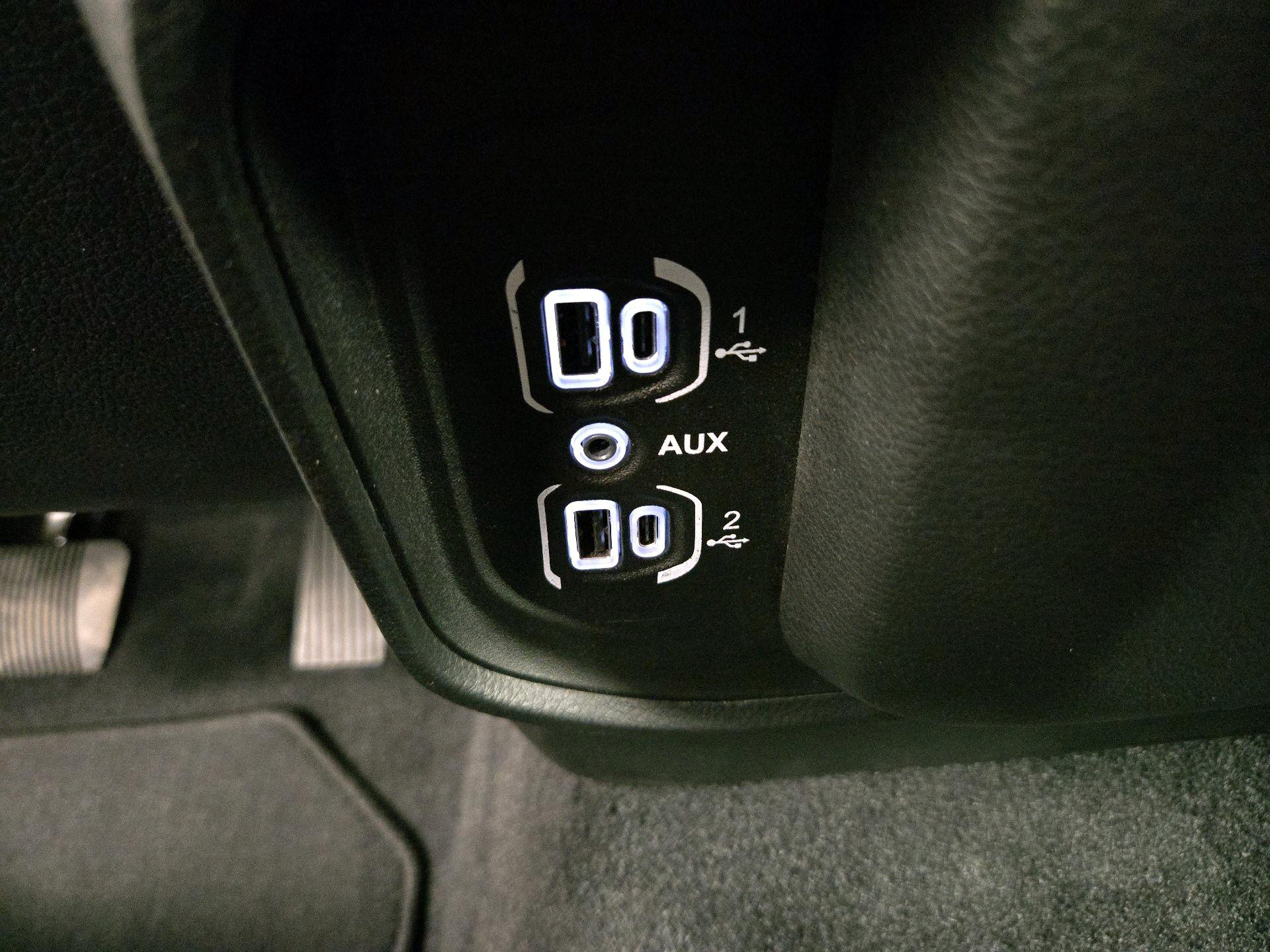 Thumbnail: 2025 RAM 1500 - 18