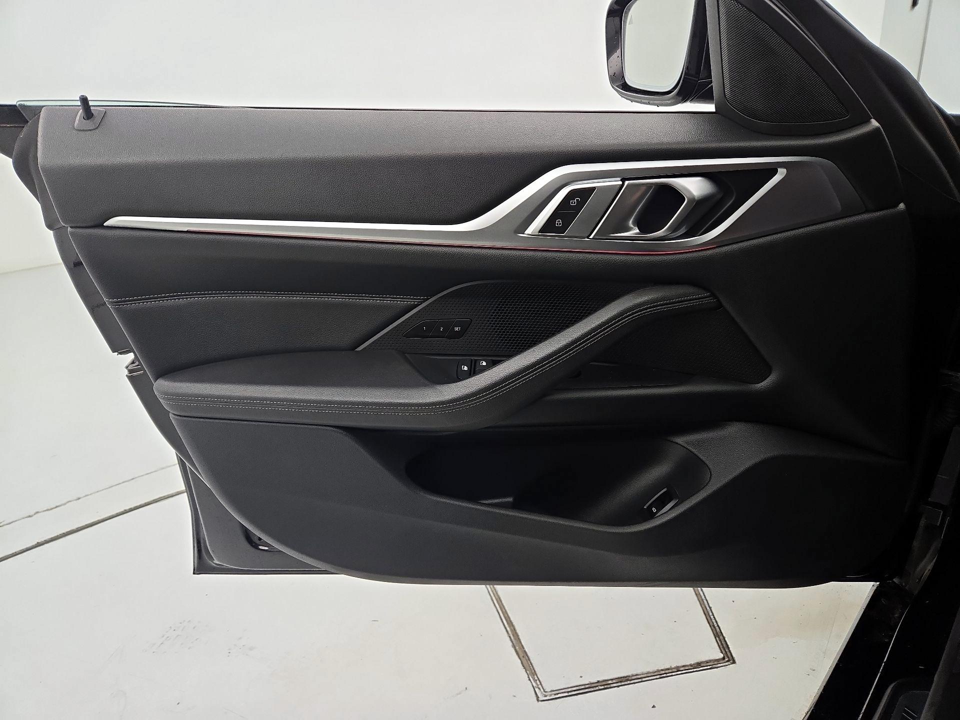 Thumbnail: 2022 BMW 4 Series - 12