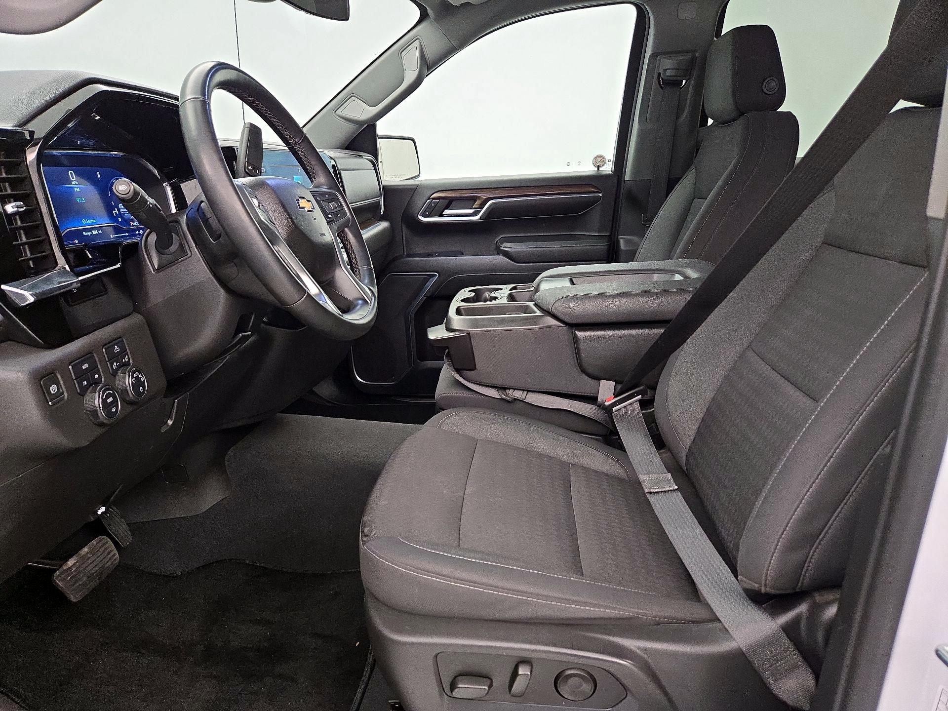 Thumbnail: 2023 Chevrolet Silverado 1500 - 11