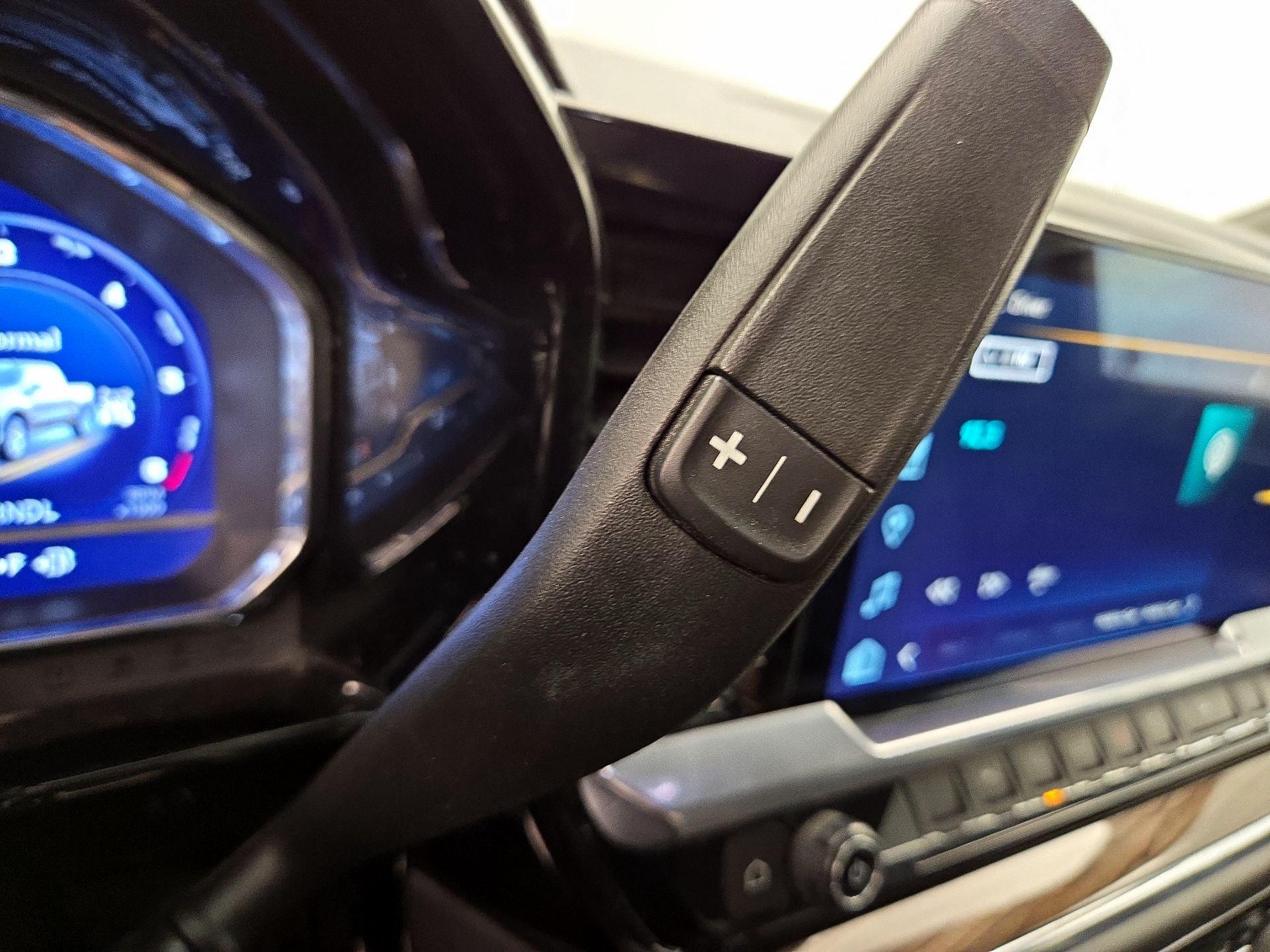 Thumbnail: 2023 Chevrolet Silverado 1500 - 17