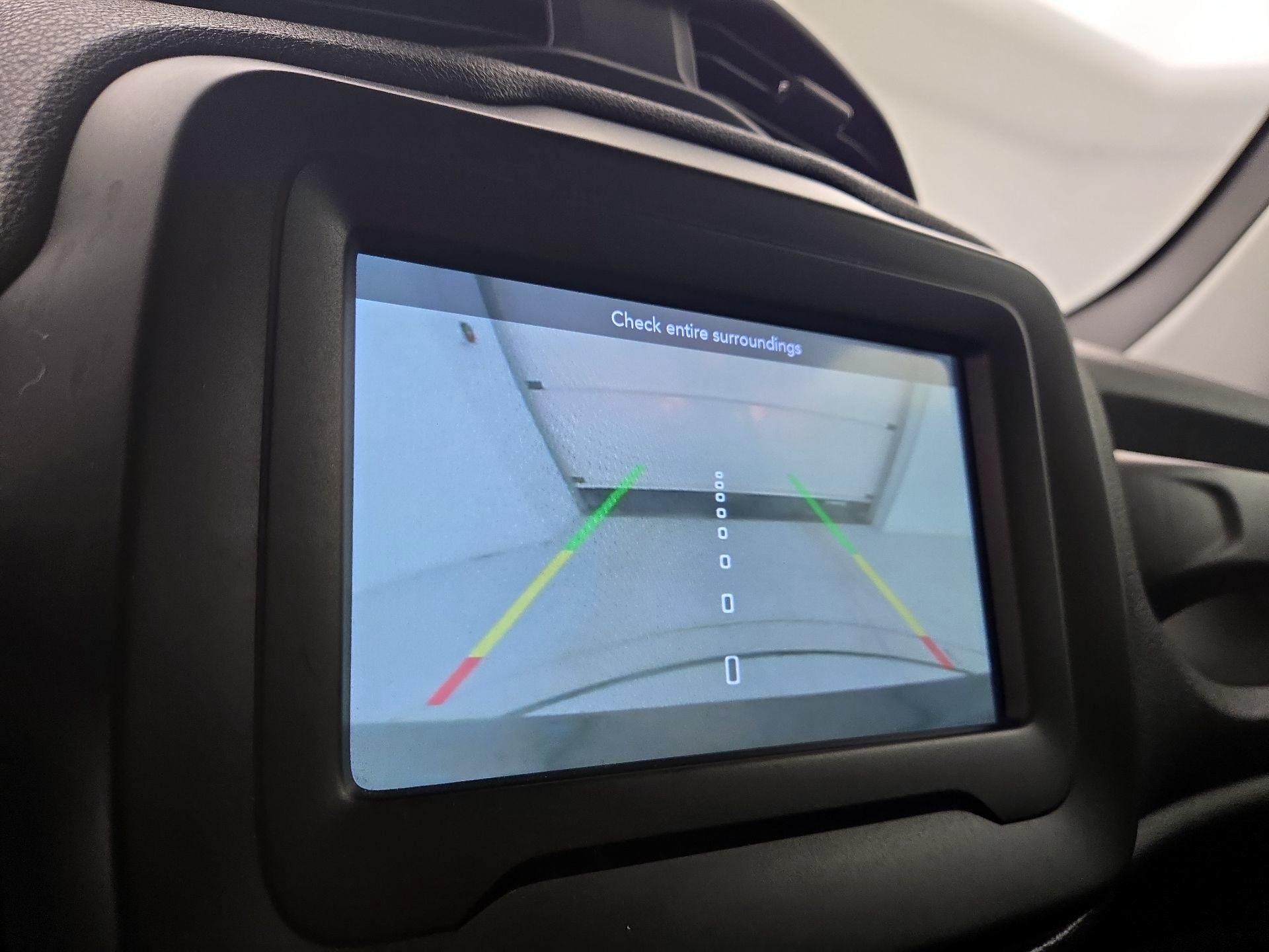 Thumbnail: 2020 Jeep Renegade - 14