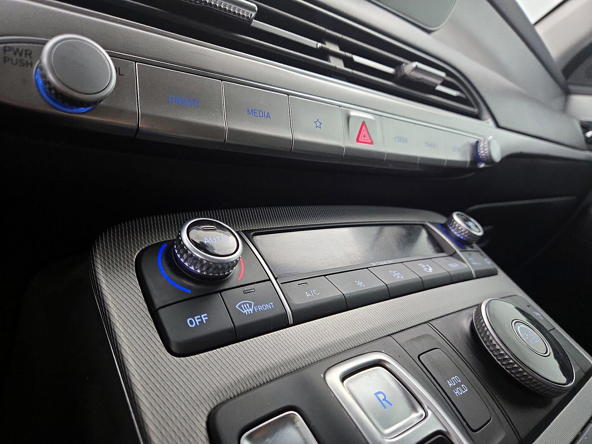 Thumbnail: 2022 Hyundai Palisade - 16