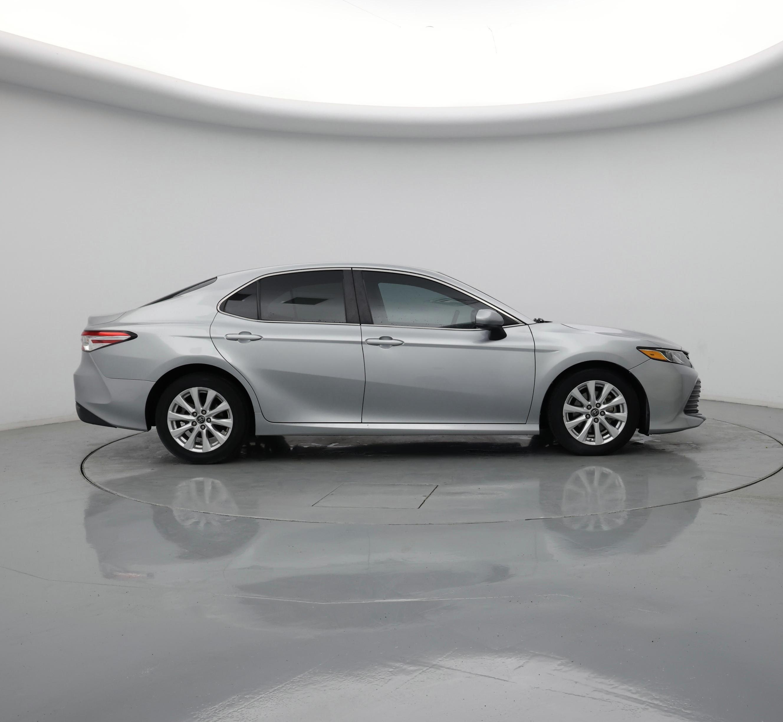 Thumbnail: 2018 Toyota Camry - 7