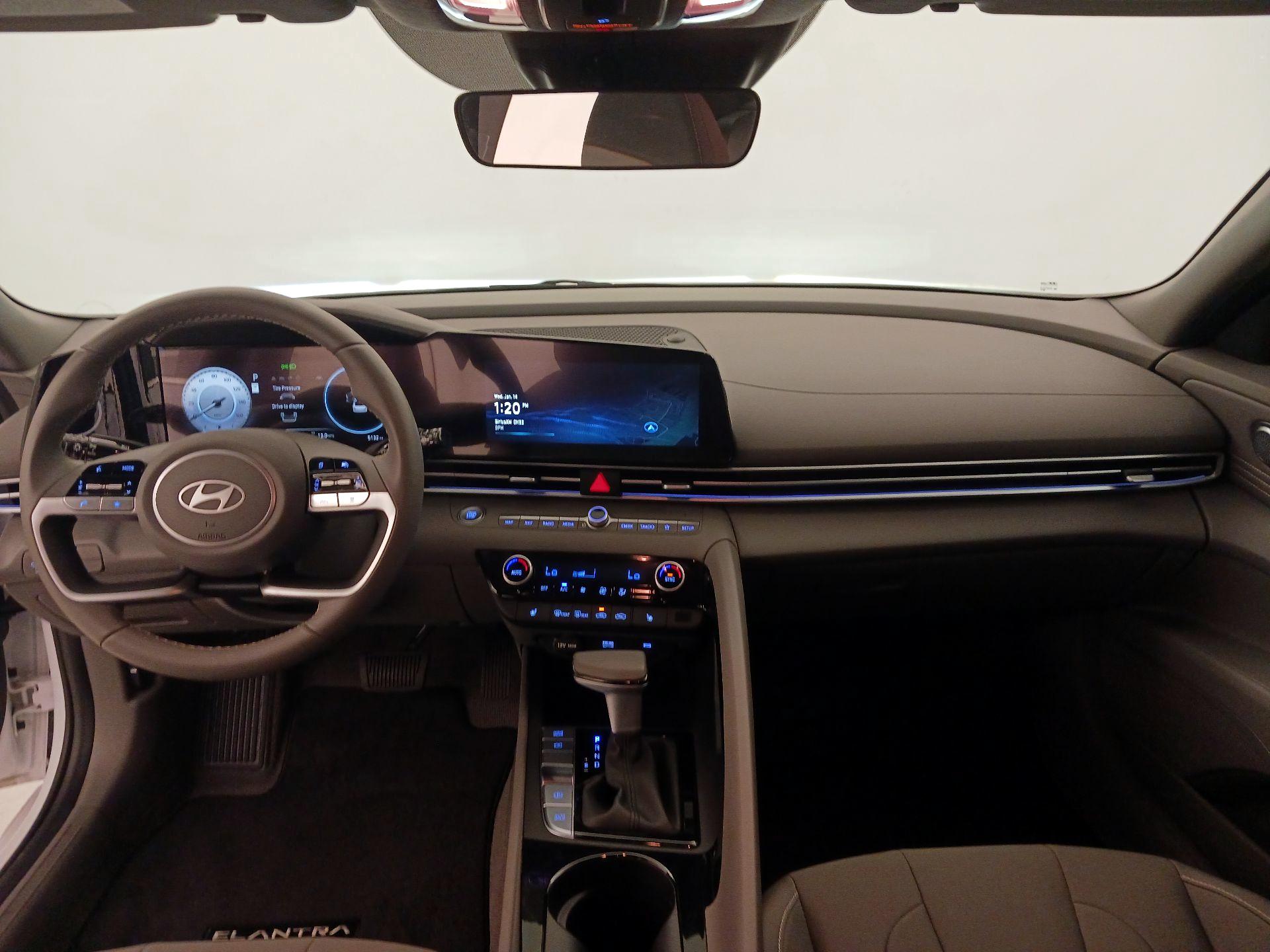 Thumbnail: 2025 Hyundai Elantra - 9