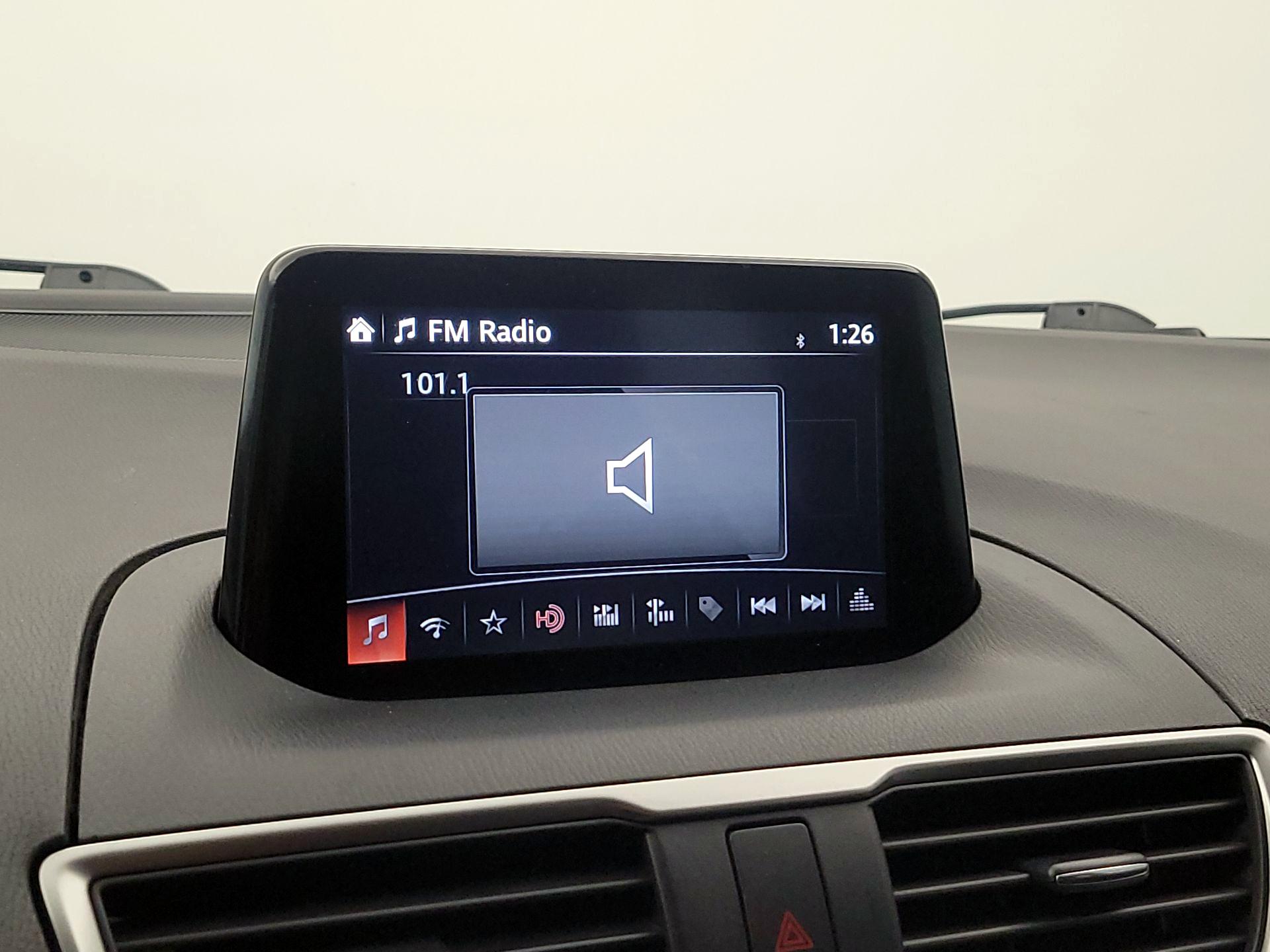 Thumbnail: 2017 Mazda Mazda3 - 16