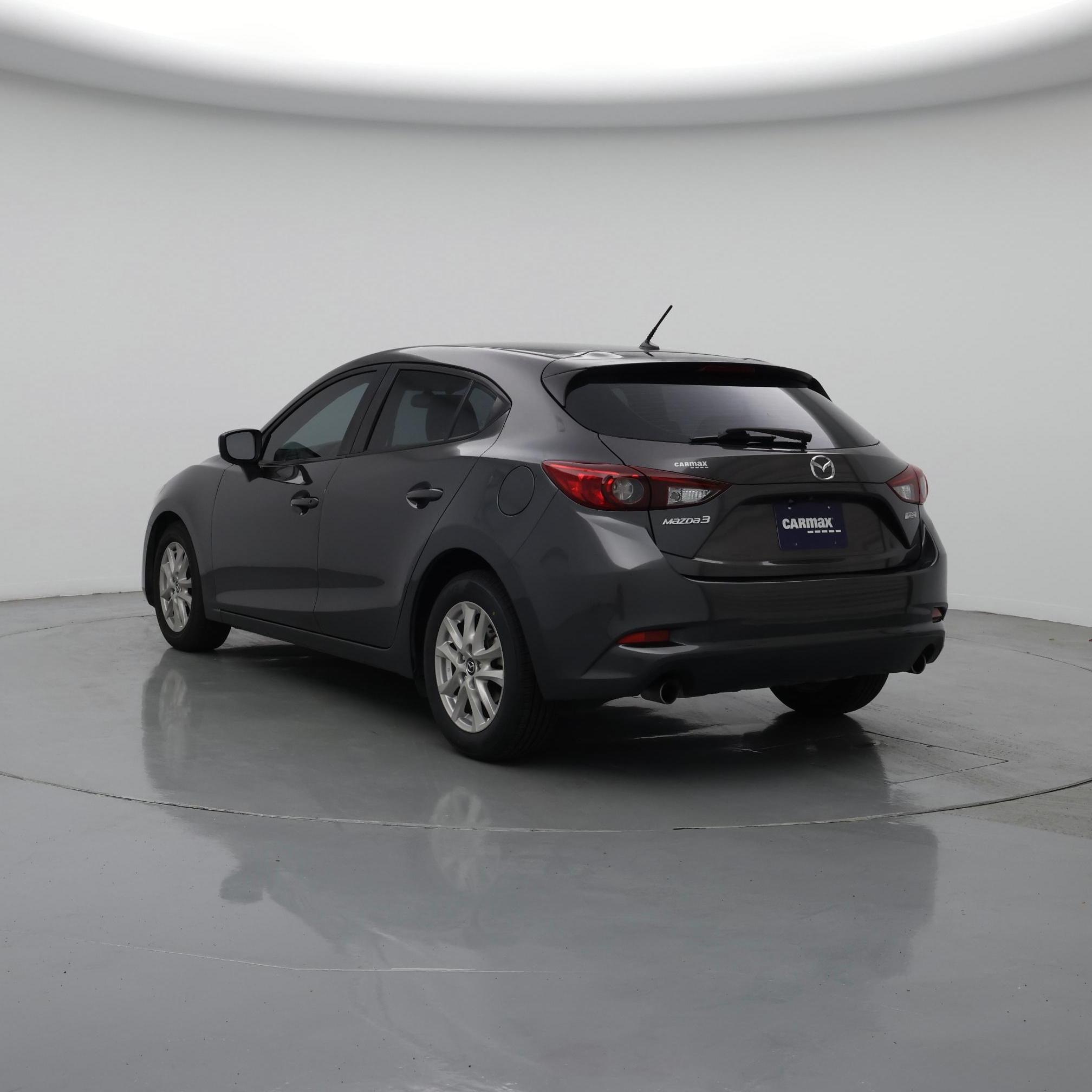 Thumbnail: 2017 Mazda Mazda3 - 2