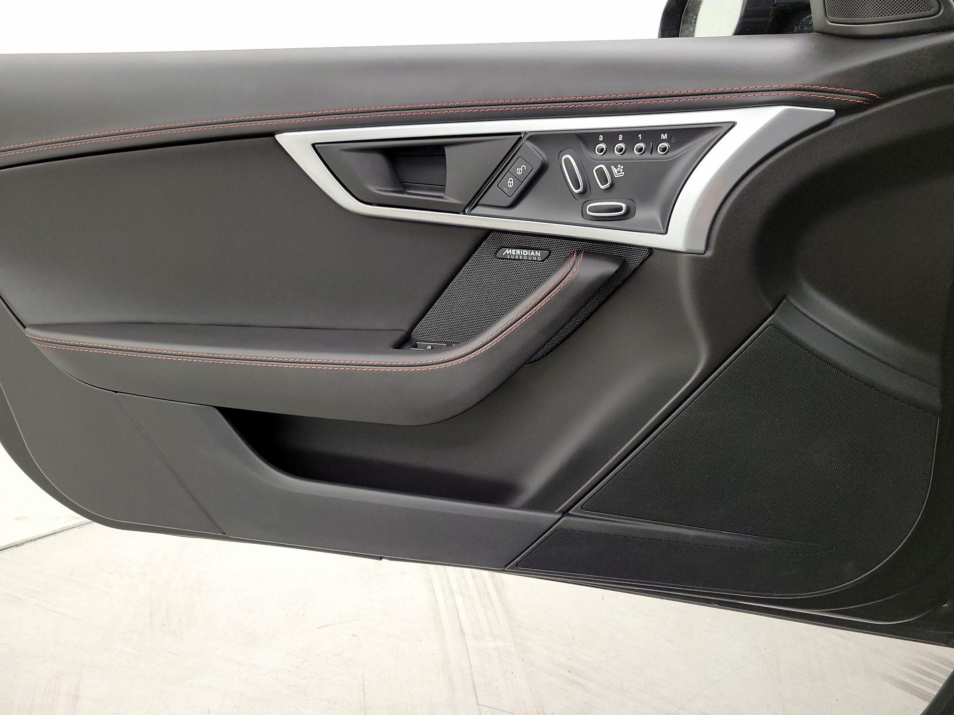 Thumbnail: 2020 Jaguar F-Type - 12