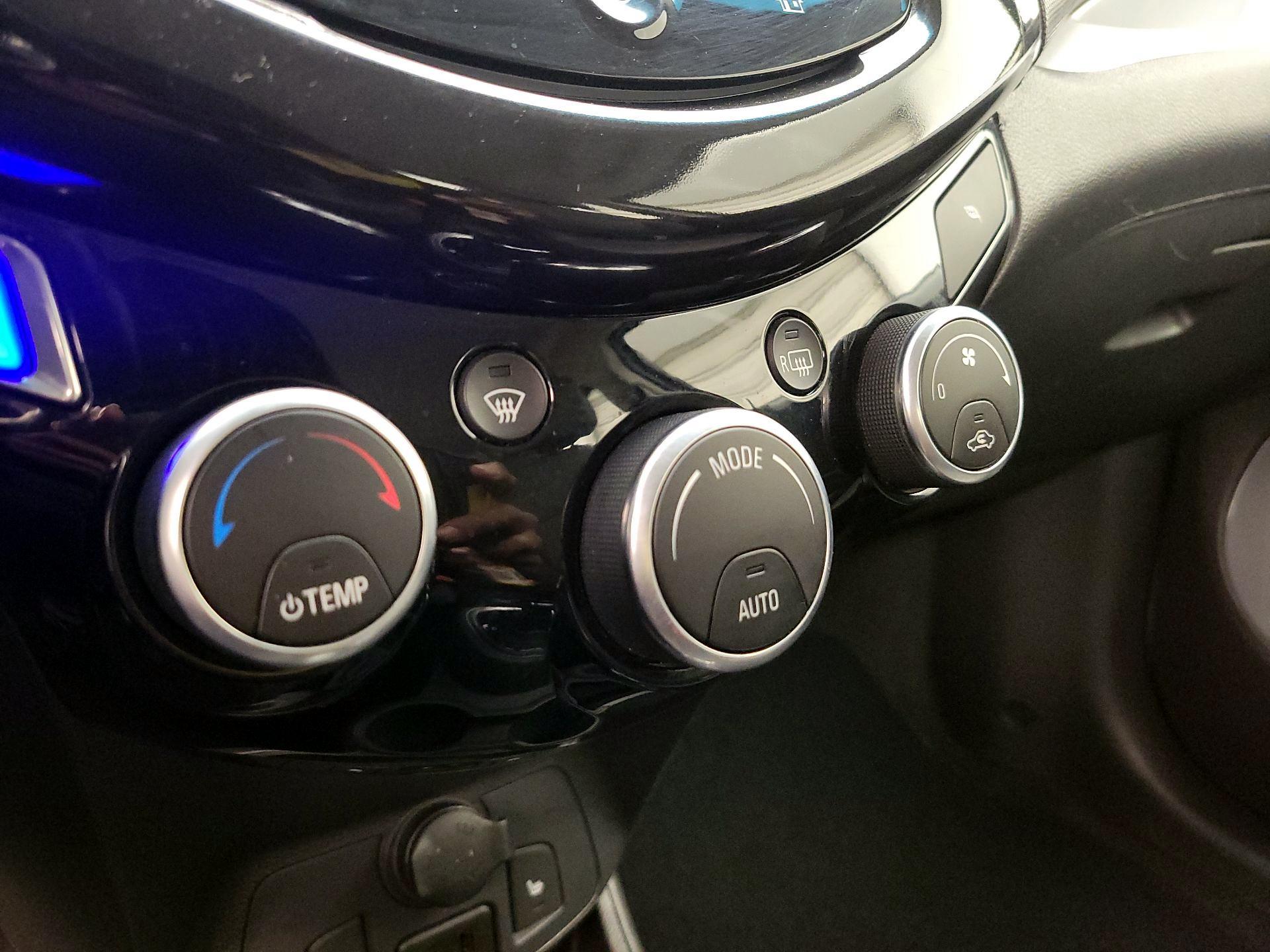 Thumbnail: 2016 Chevrolet Spark - 15