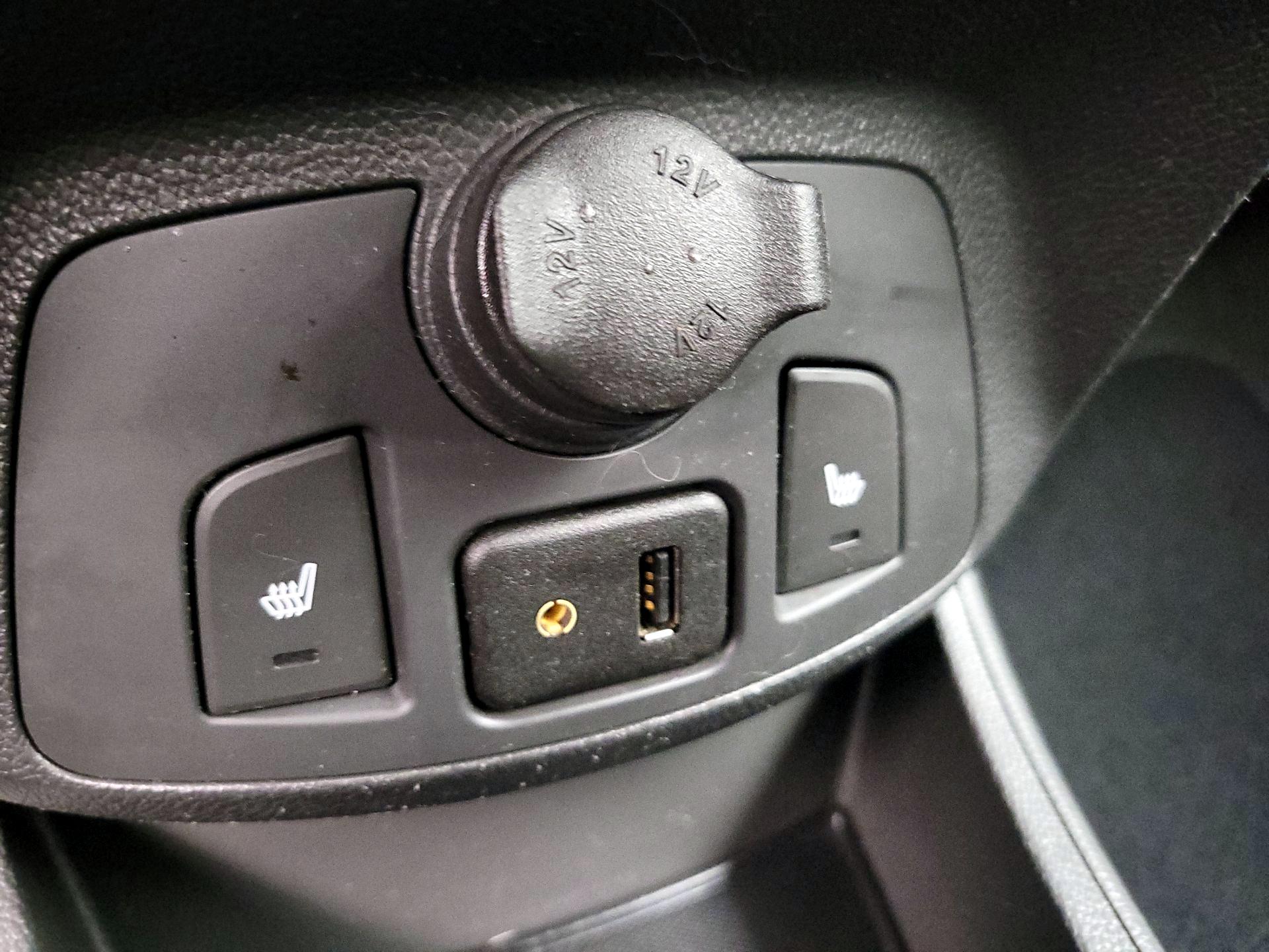 Thumbnail: 2016 Chevrolet Spark - 17